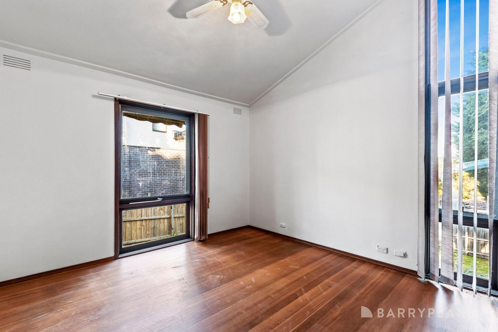 12 Whalley Court, Doncaster East, VIC 3109, Doncaster East - Thumbnail 6
