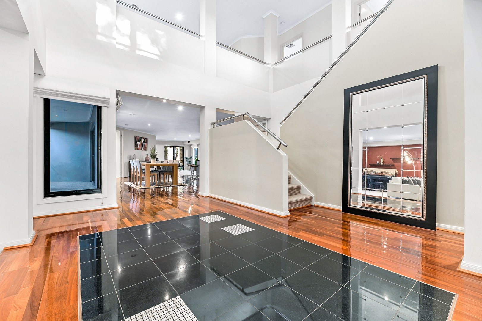 12 Whisken Way, Berwick, VIC 3806, Berwick - Thumbnail 2