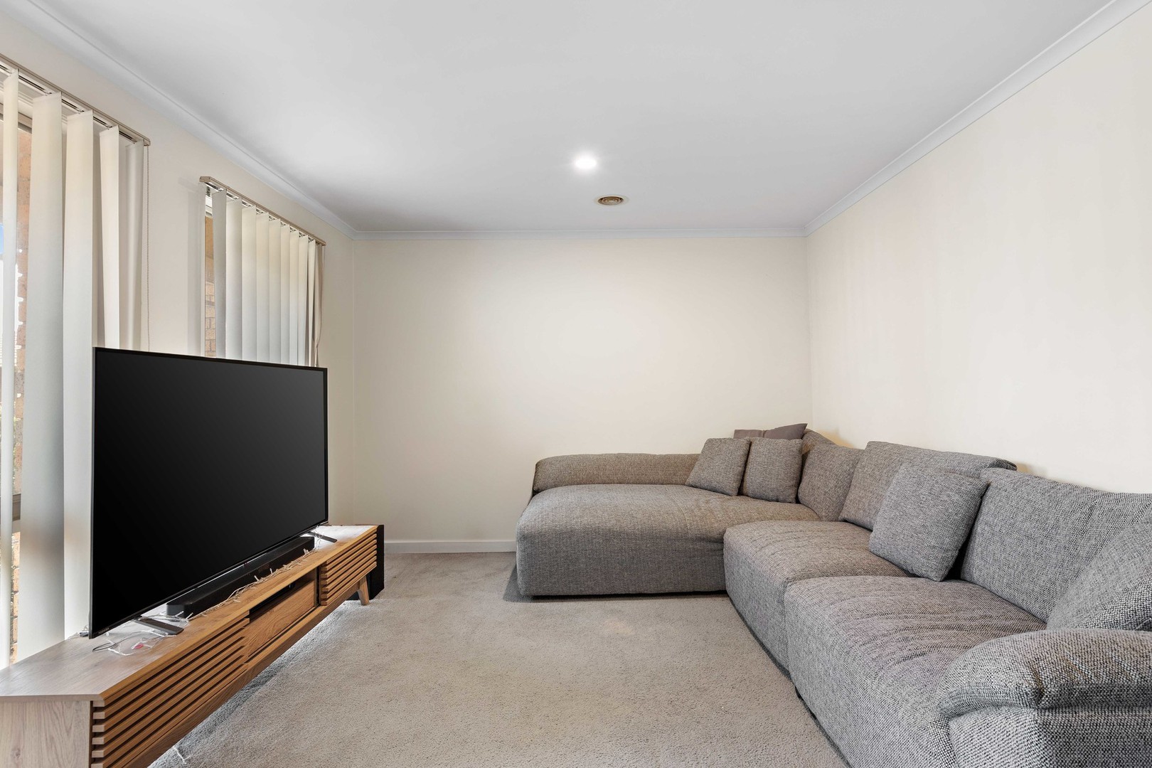 12 Wildflower Court, Hillside, VIC 3037, Hillside - Thumbnail 2