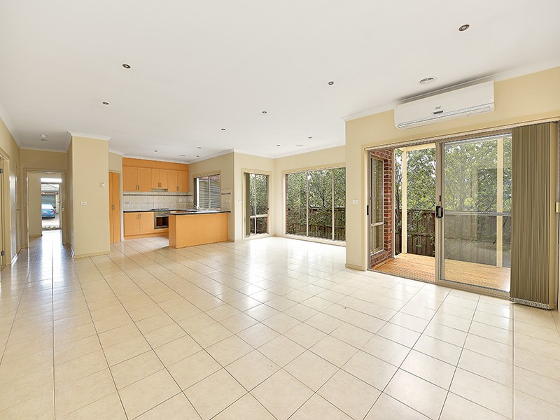 12 Willandra  Loop, Caroline Springs, VIC 3023, Caroline Springs - Thumbnail 2