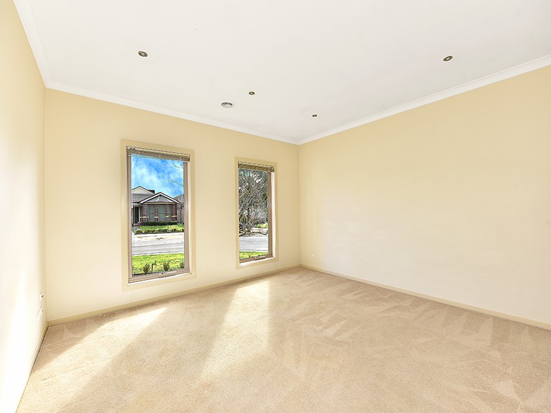 12 Willandra  Loop, Caroline Springs, VIC 3023, Caroline Springs - Thumbnail 6