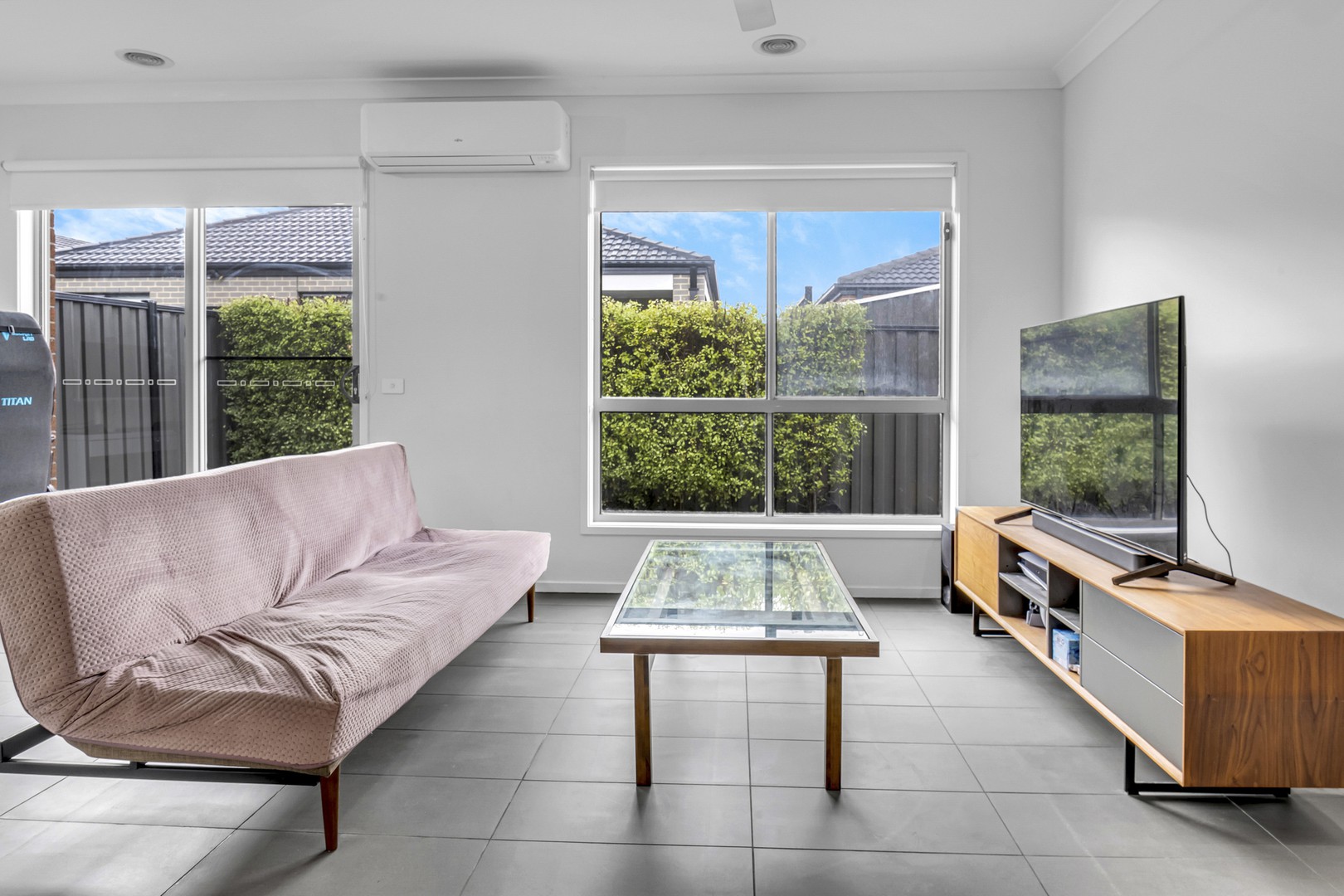 12 Wollemia Street, Craigieburn, VIC 3064, Craigieburn - Thumbnail 6