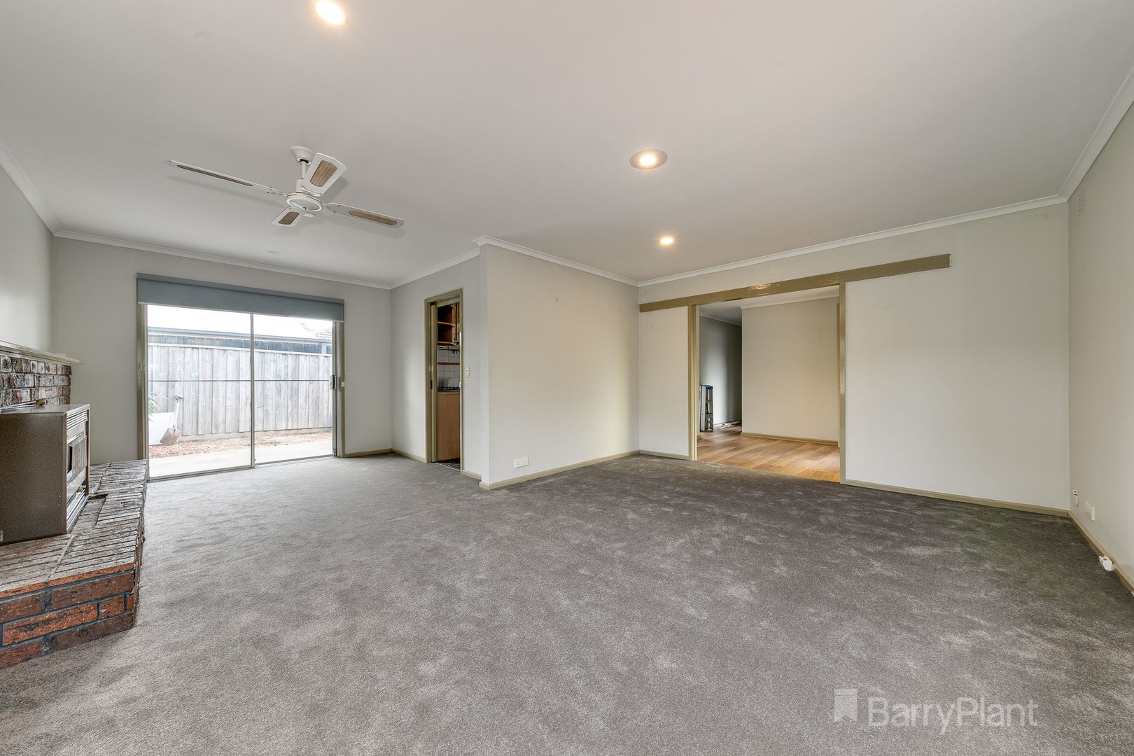 12 Woodley Street, Narre Warren, VIC 3805, Narre Warren - Thumbnail 2