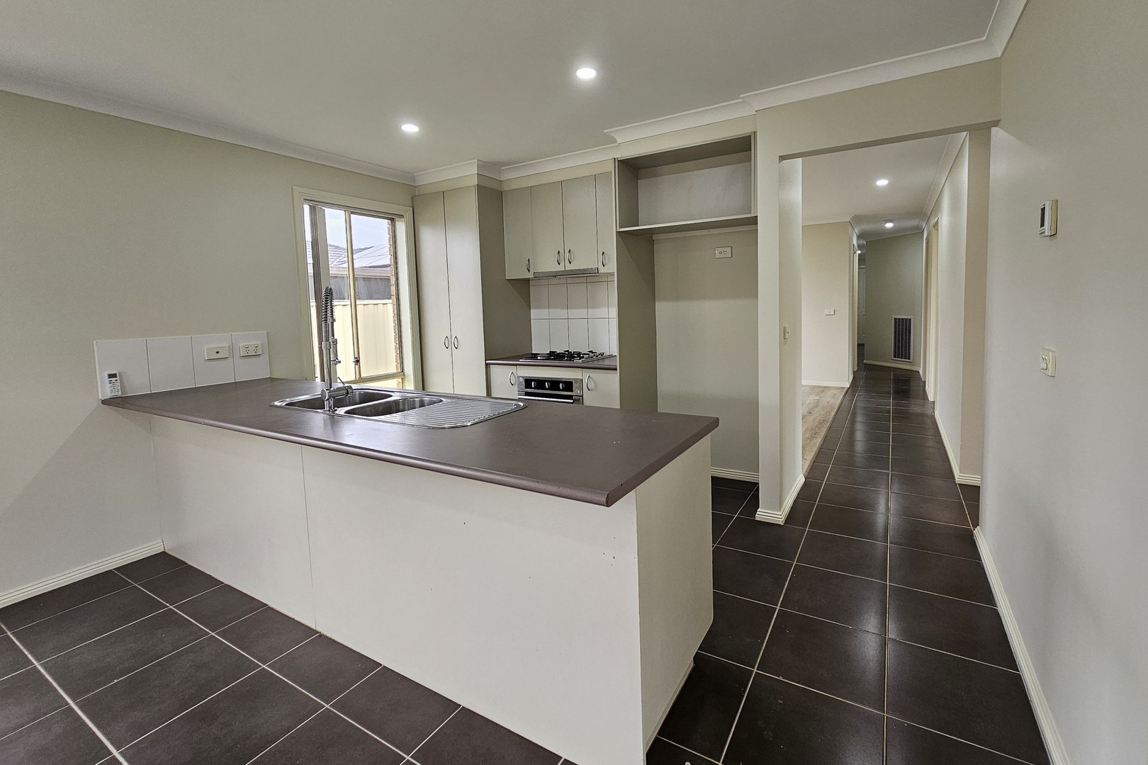 12 Wotan Place, Kurunjang, VIC 3337, Kurunjang - Thumbnail 6