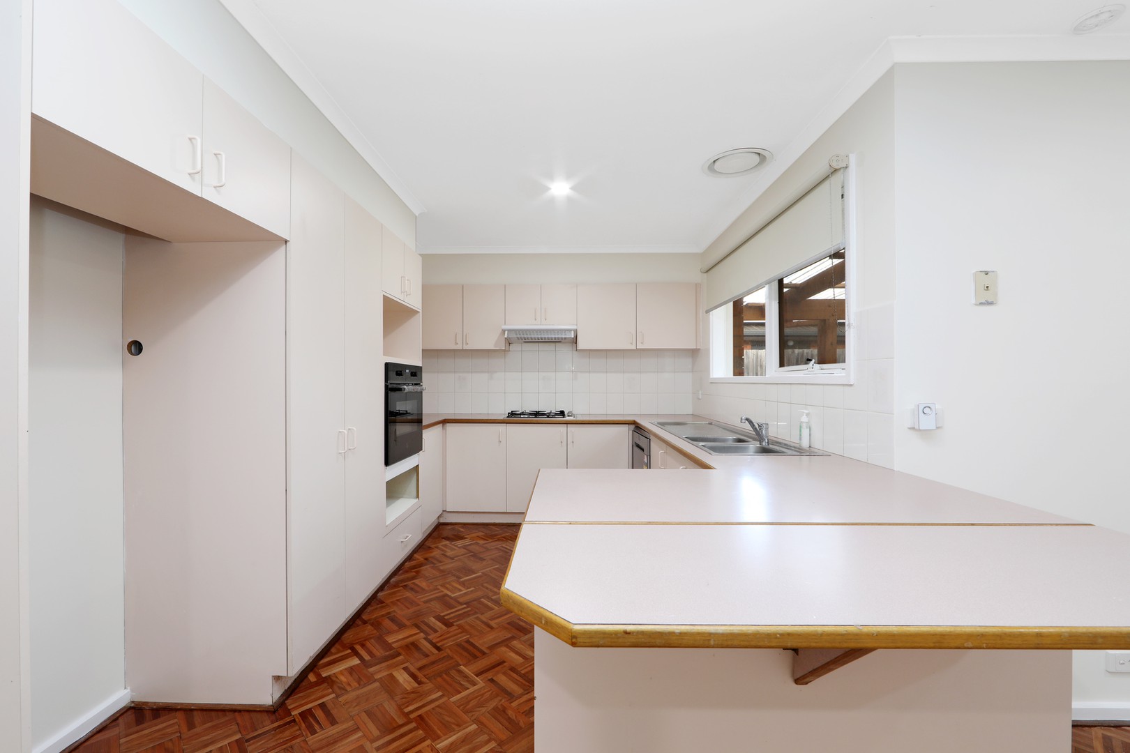 12 Wyola Court, Rowville, VIC 3178 - Thumbnail 1 - 20/11/2025