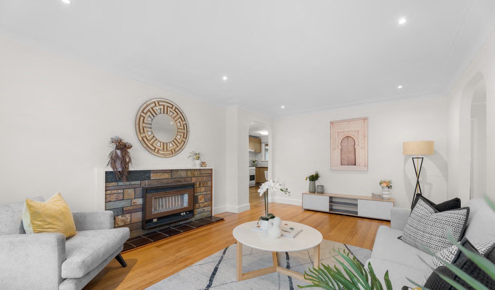12 Zerfas Street, Scoresby, VIC 3179, Scoresby - Thumbnail 4