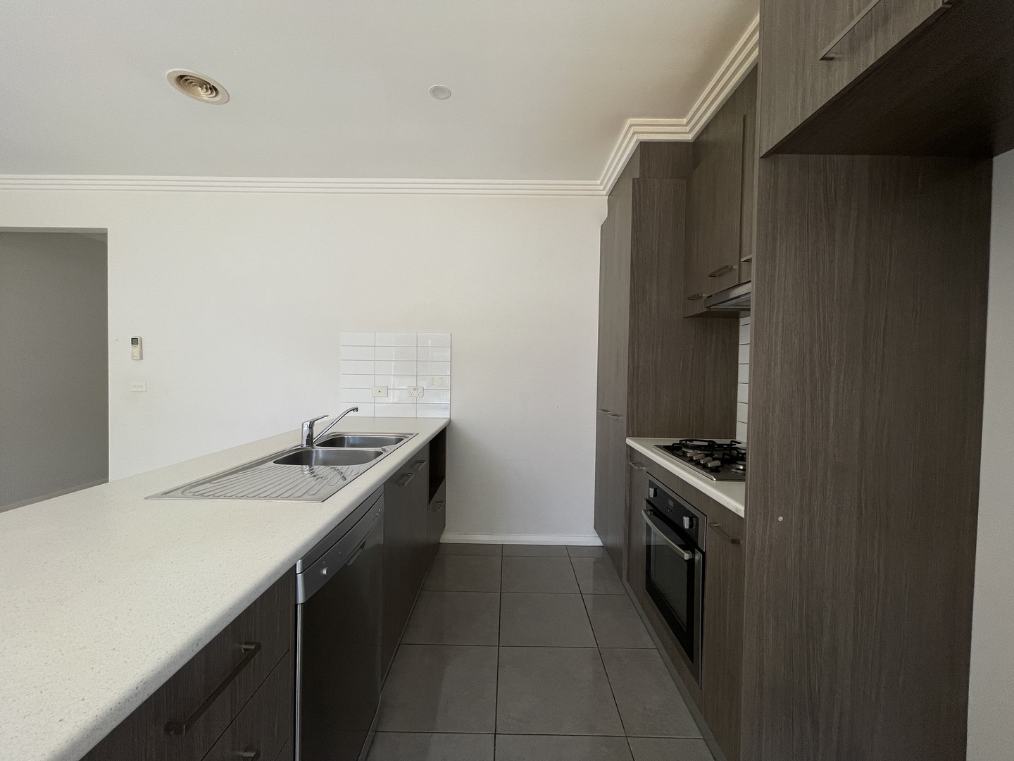 120 B Wooten  Road, Tarneit, VIC 3029, Tarneit - Thumbnail 3