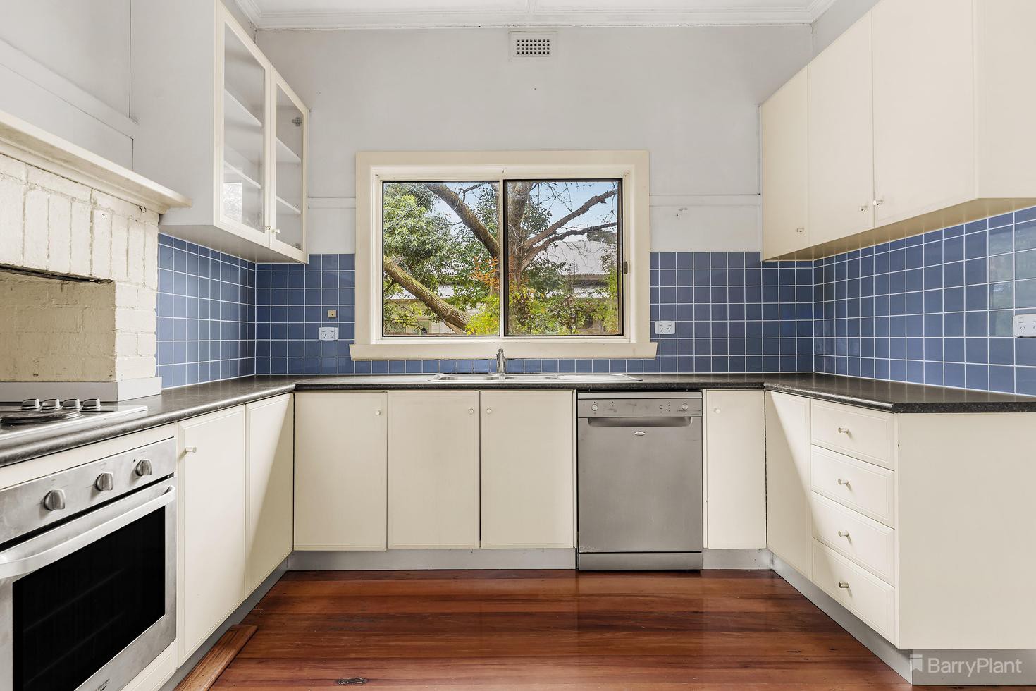 120 Surrey Road, Blackburn North, VIC 3130, Blackburn North - Thumbnail 3