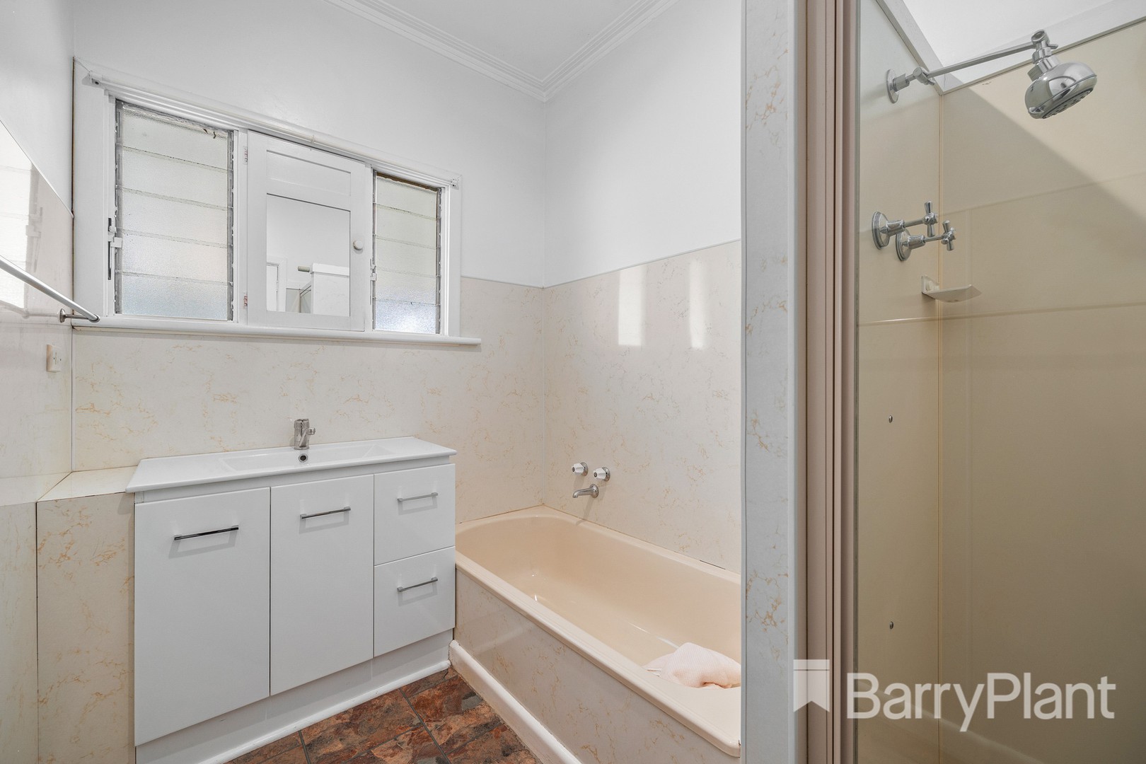 120 Sutton Road, Flagstaff, VIC 3465, Flagstaff - Thumbnail 8