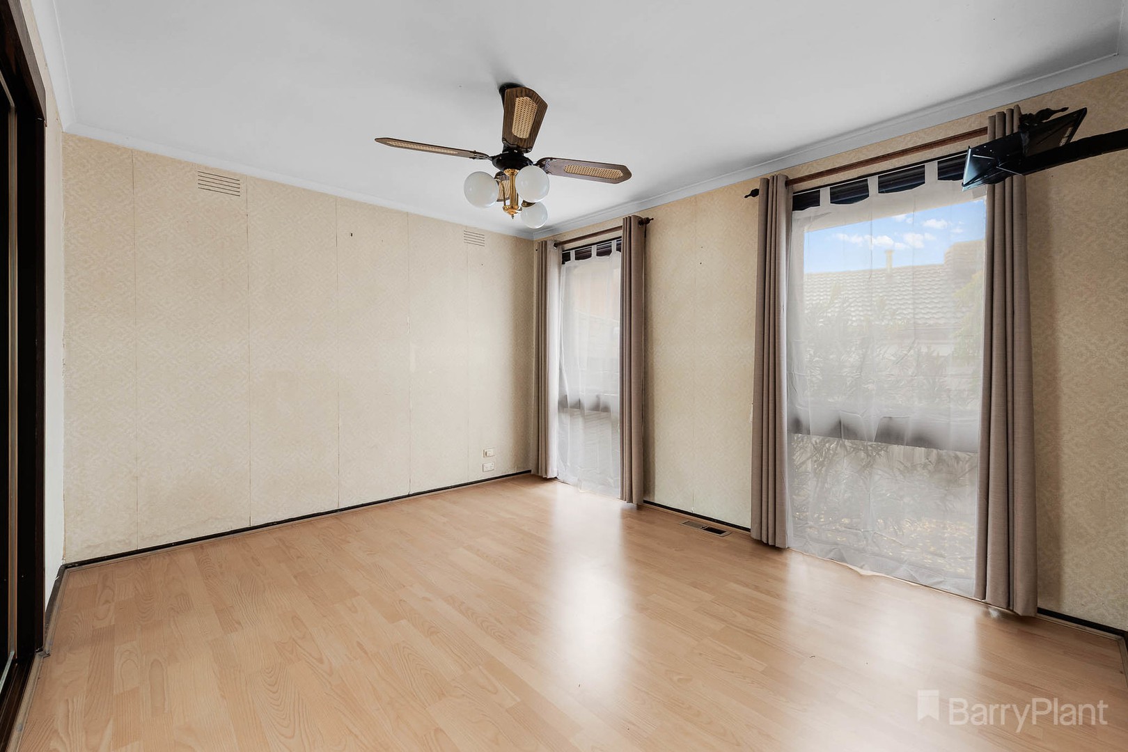 120 Sweeney Drive, Narre Warren, VIC 3805, Narre Warren - Thumbnail 6