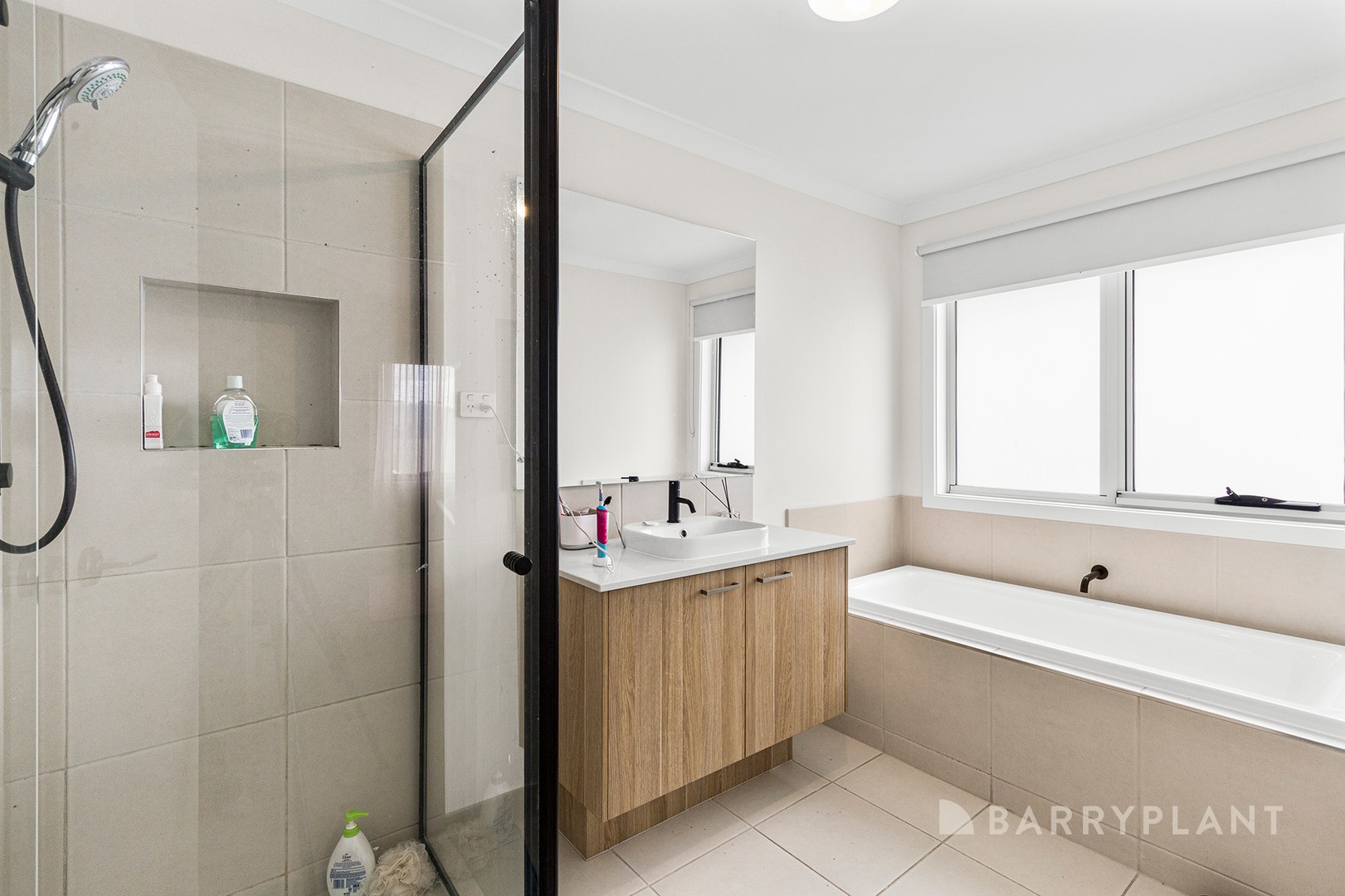 120 Timberline Parkway, Pakenham, VIC 3810, Pakenham - Thumbnail 8