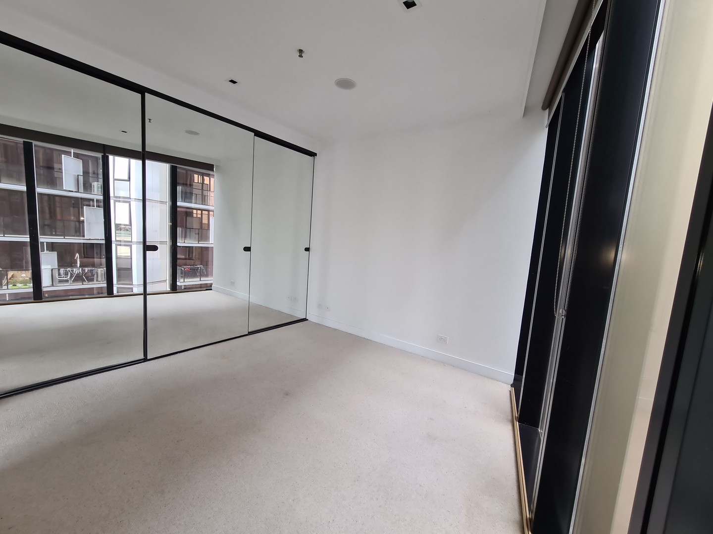 1201/677 La Trobe Street, Docklands, VIC 3008, Docklands - Thumbnail 7