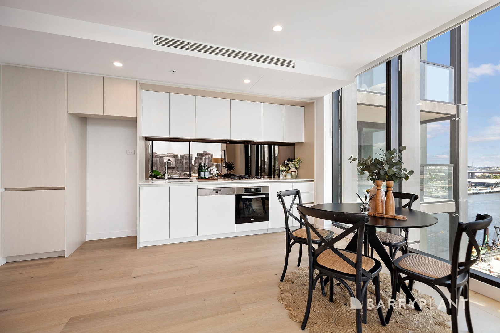1204/915 Collins Street, Docklands, VIC 3008, Docklands - Thumbnail 4