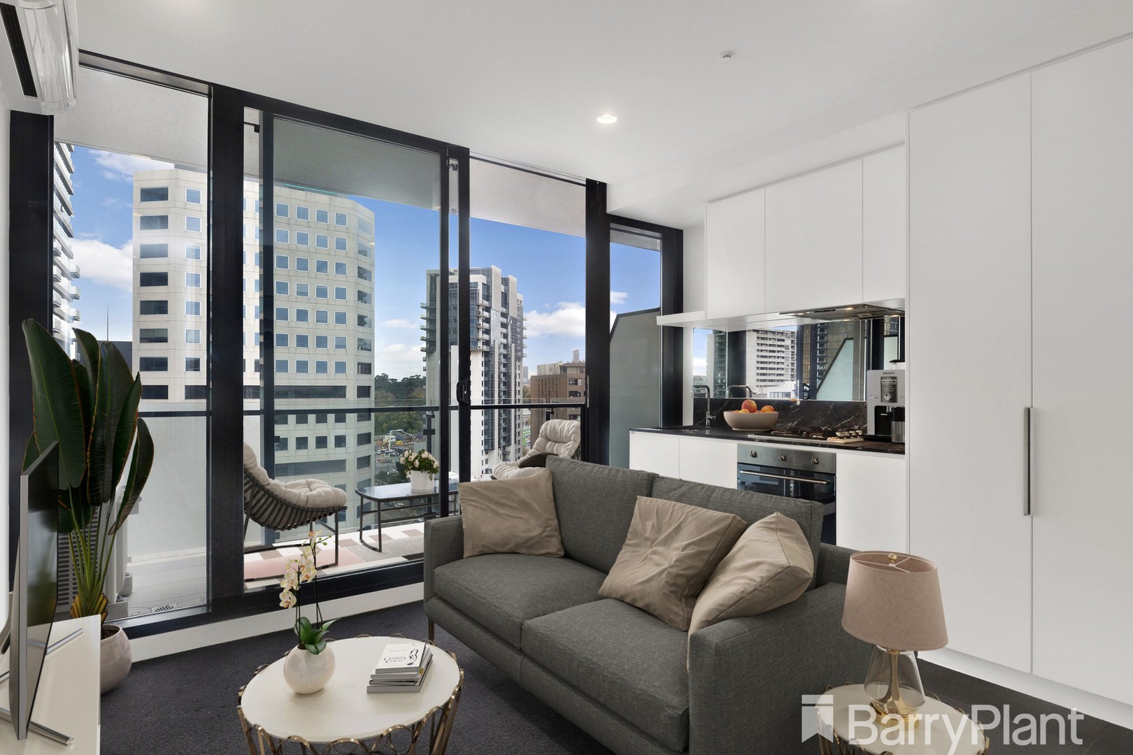 1206/52 Park Street, South Melbourne, VIC 3205, South Melbourne - Thumbnail 2