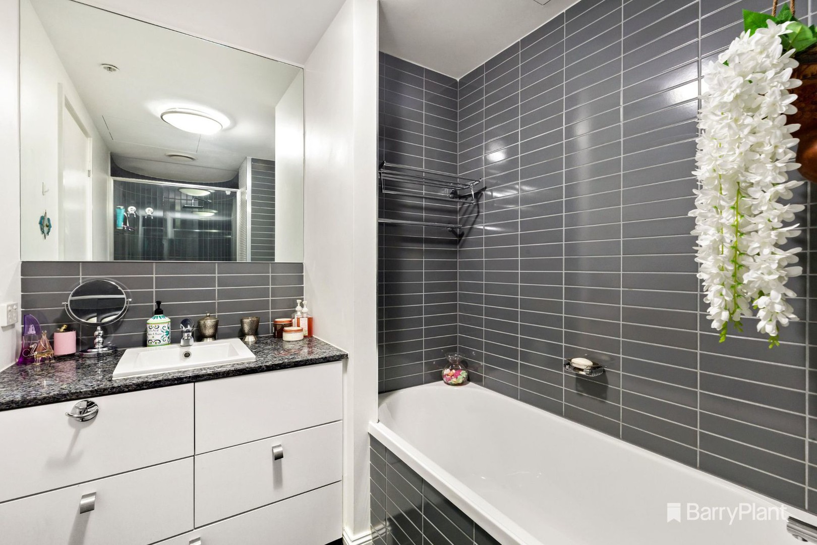 2/2 Darebin Street, Heidelberg, Docklands - Thumbnail 6