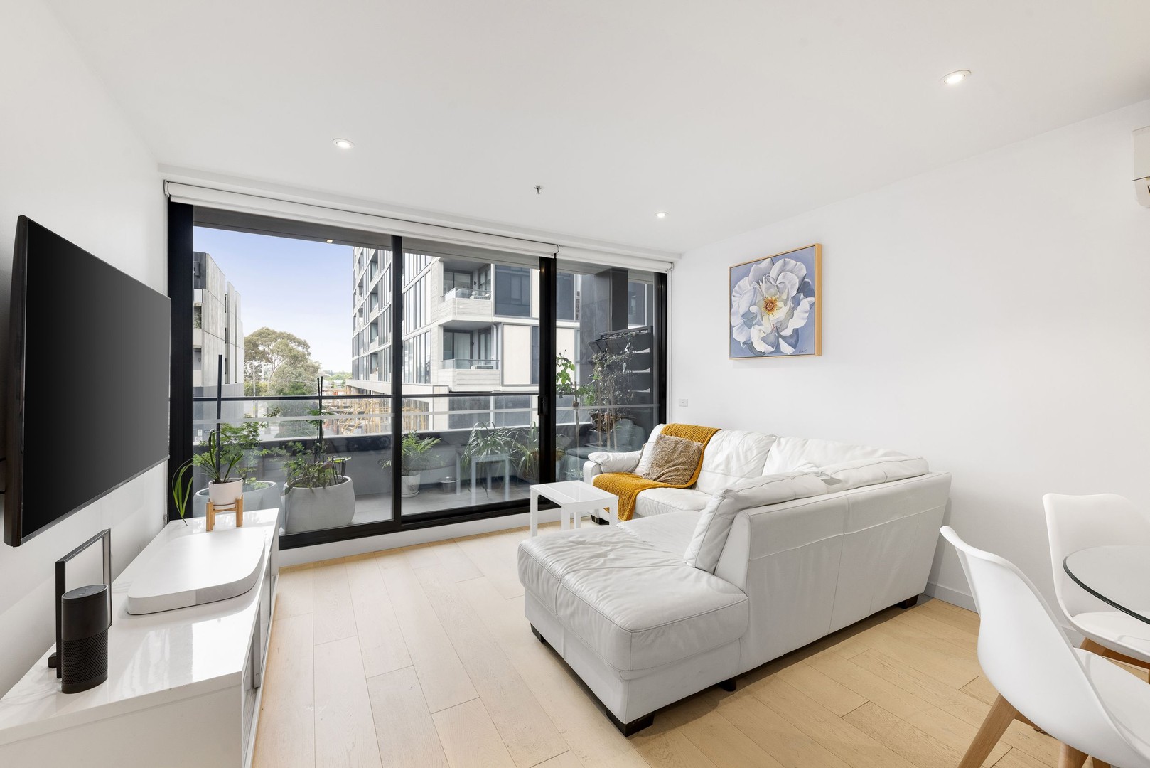 121/40 Hall Street, Moonee Ponds, VIC 3039, Moonee Ponds - Thumbnail 3