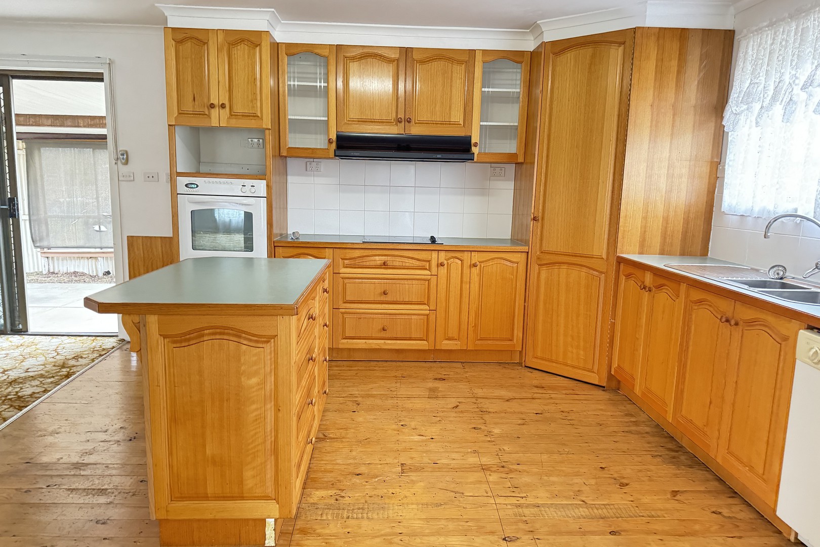121 Bentinck Street, Wallan, VIC 3756, Wallan - Thumbnail 4