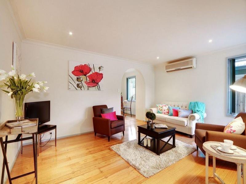 121 Carronvale Road, Mooroolbark, VIC 3138, Mooroolbark - Thumbnail 2