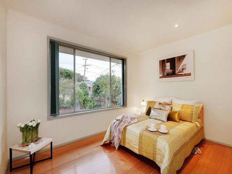 121 Carronvale Road, Mooroolbark, VIC 3138, Mooroolbark - Thumbnail 6