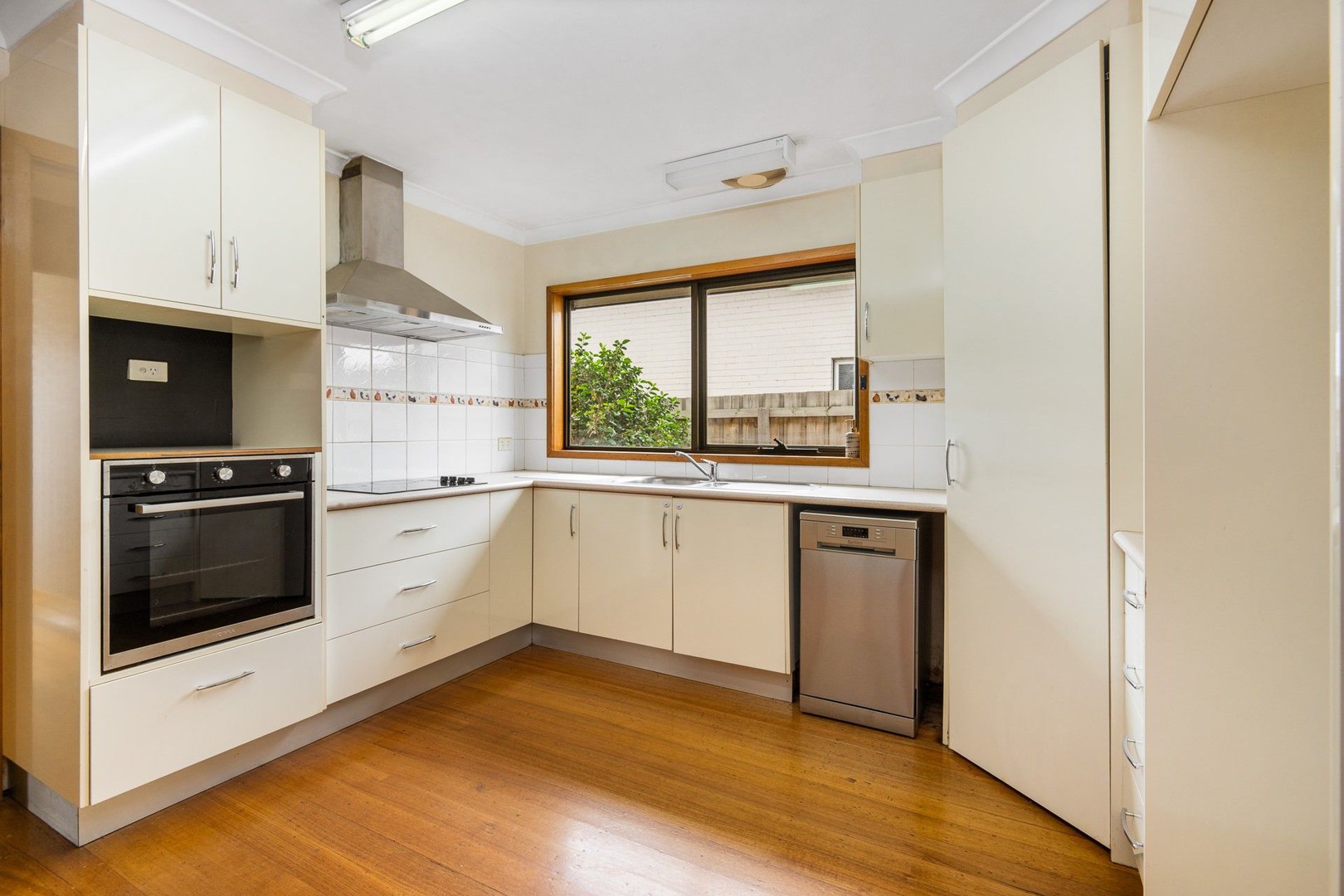121 Cox Rd, Norlane, VIC 3214, Norlane - Thumbnail 2