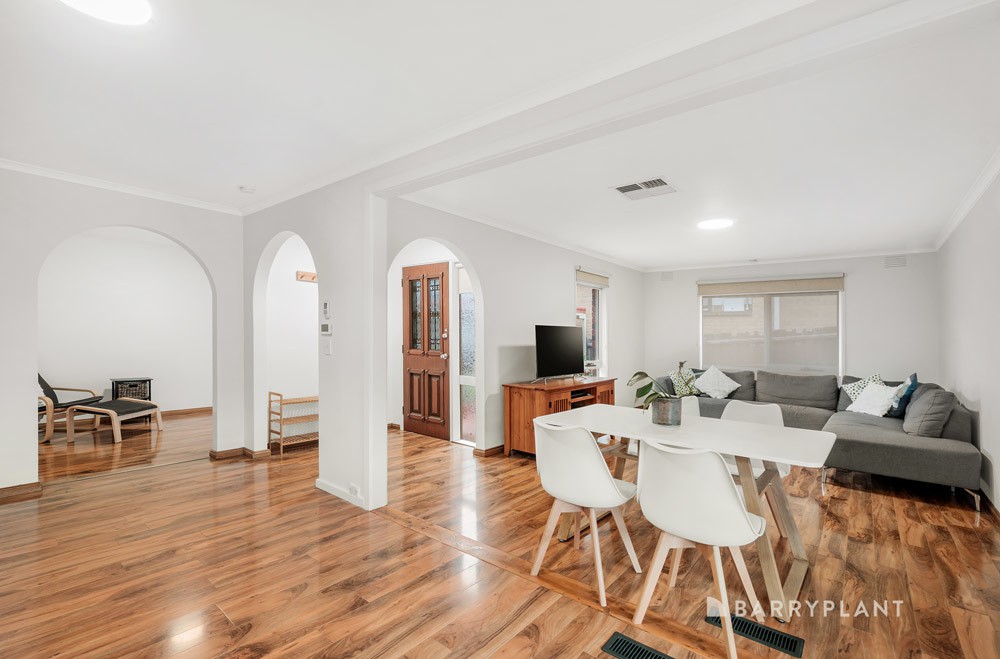 121 Harborne Street, Macleod, VIC 3085, Macleod - Thumbnail 2