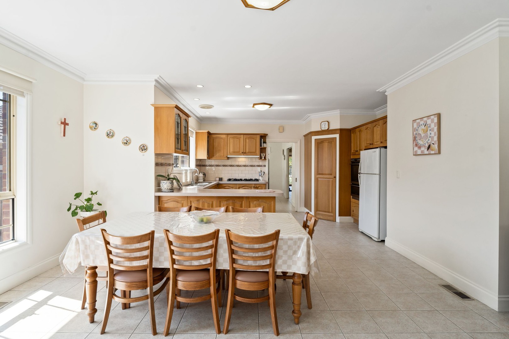 121 Roberts Street, Essendon, VIC 3040, Essendon - Thumbnail 4