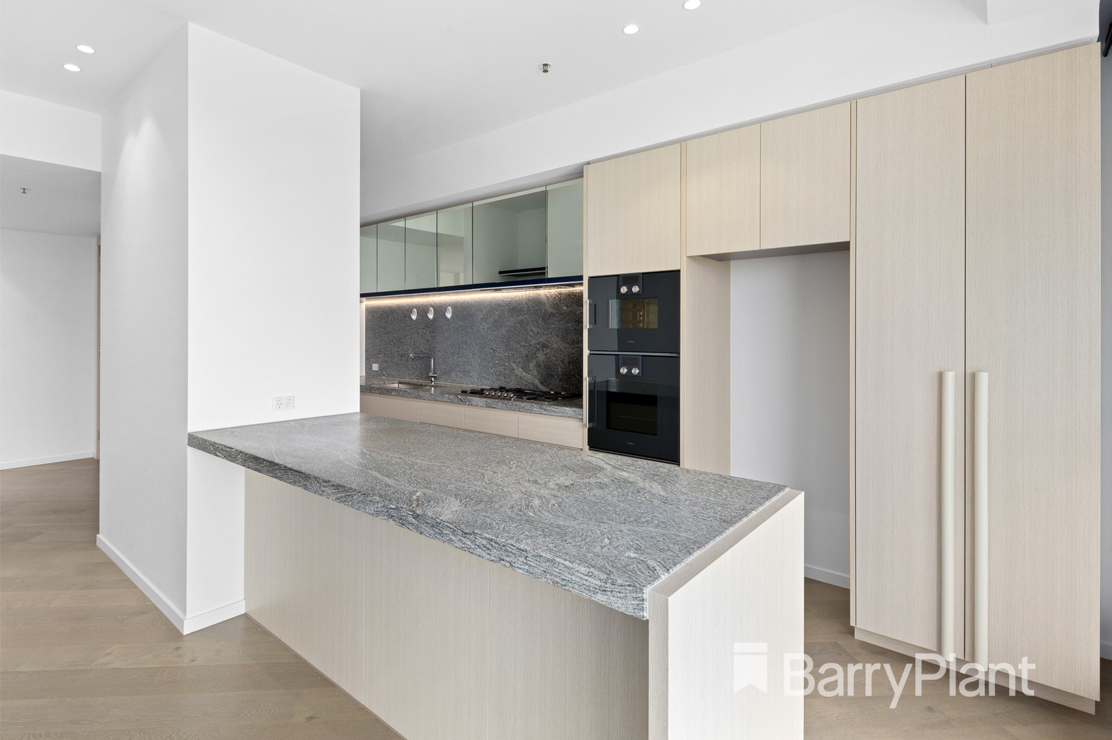 1210/499 St Kilda Road, Melbourne, VIC 3004, Melbourne - Thumbnail 4