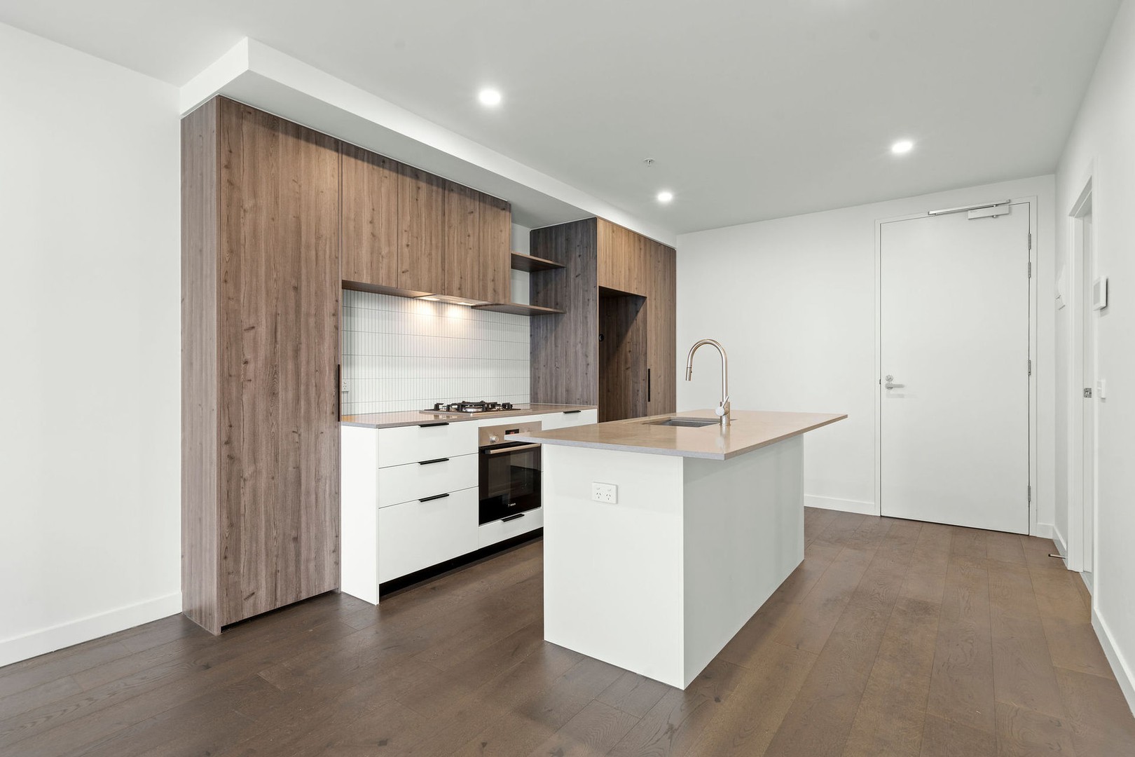 122/2A Duffy Street, Essendon North, VIC 3041 - Thumbnail 2 - 16/10/2026