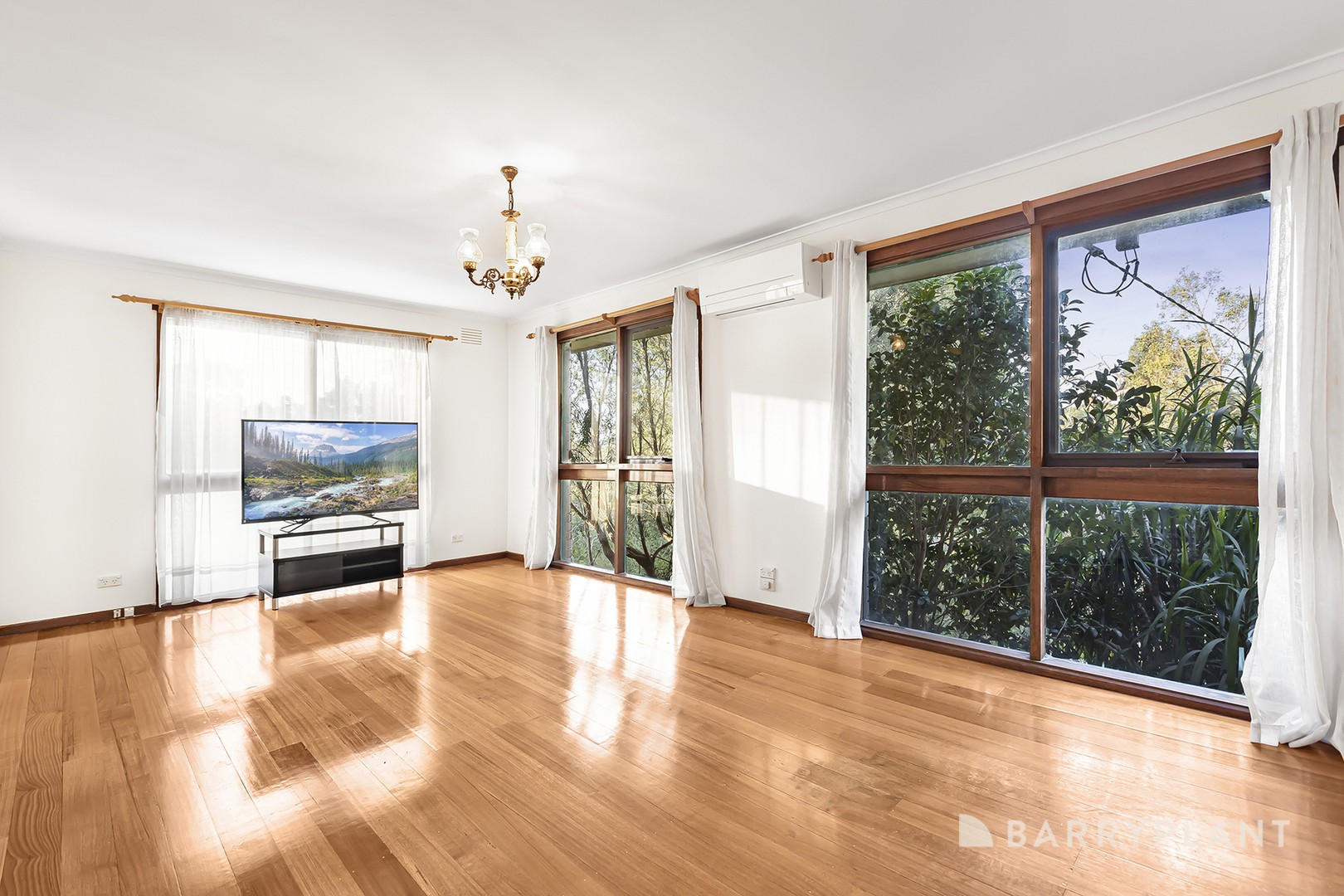 122 Birmingham Road, Mount Evelyn, VIC 3796, Mount Evelyn - Thumbnail 2
