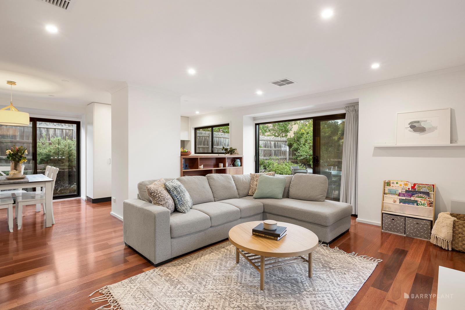 122 Cameron Parade, Bundoora, VIC 3083, Bundoora - Thumbnail 3