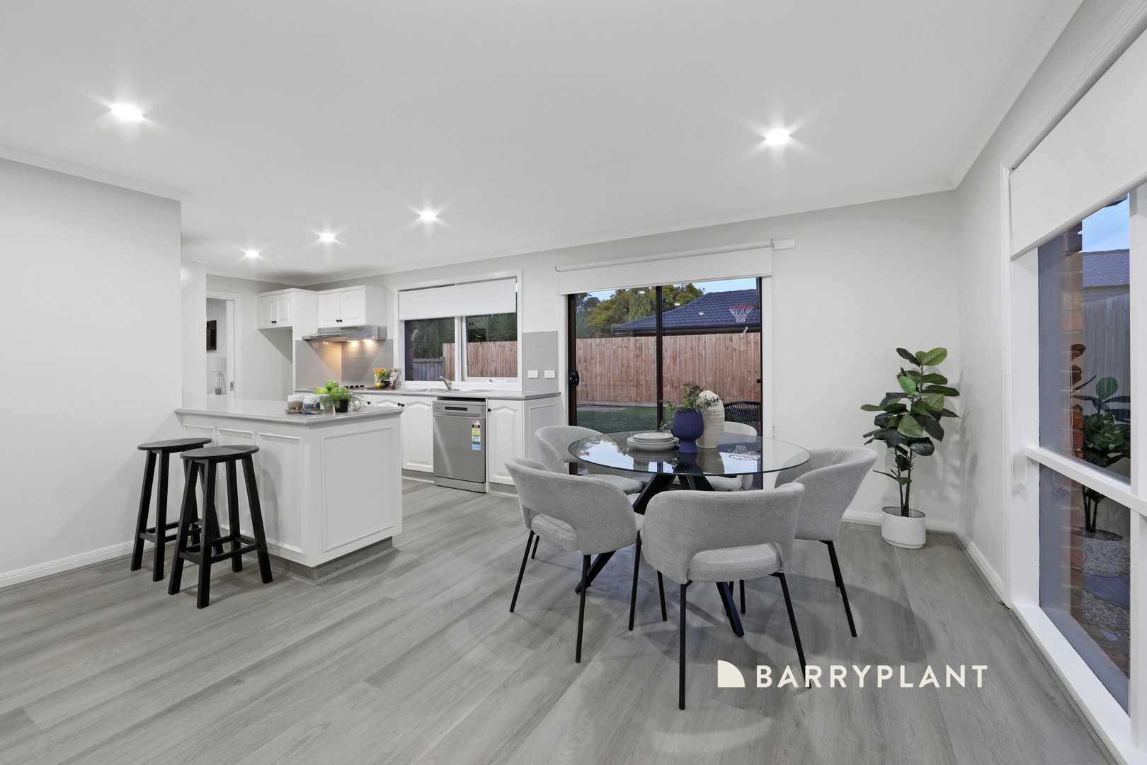 122 Dandelion Drive, Rowville, VIC 3178, Rowville - Thumbnail 7