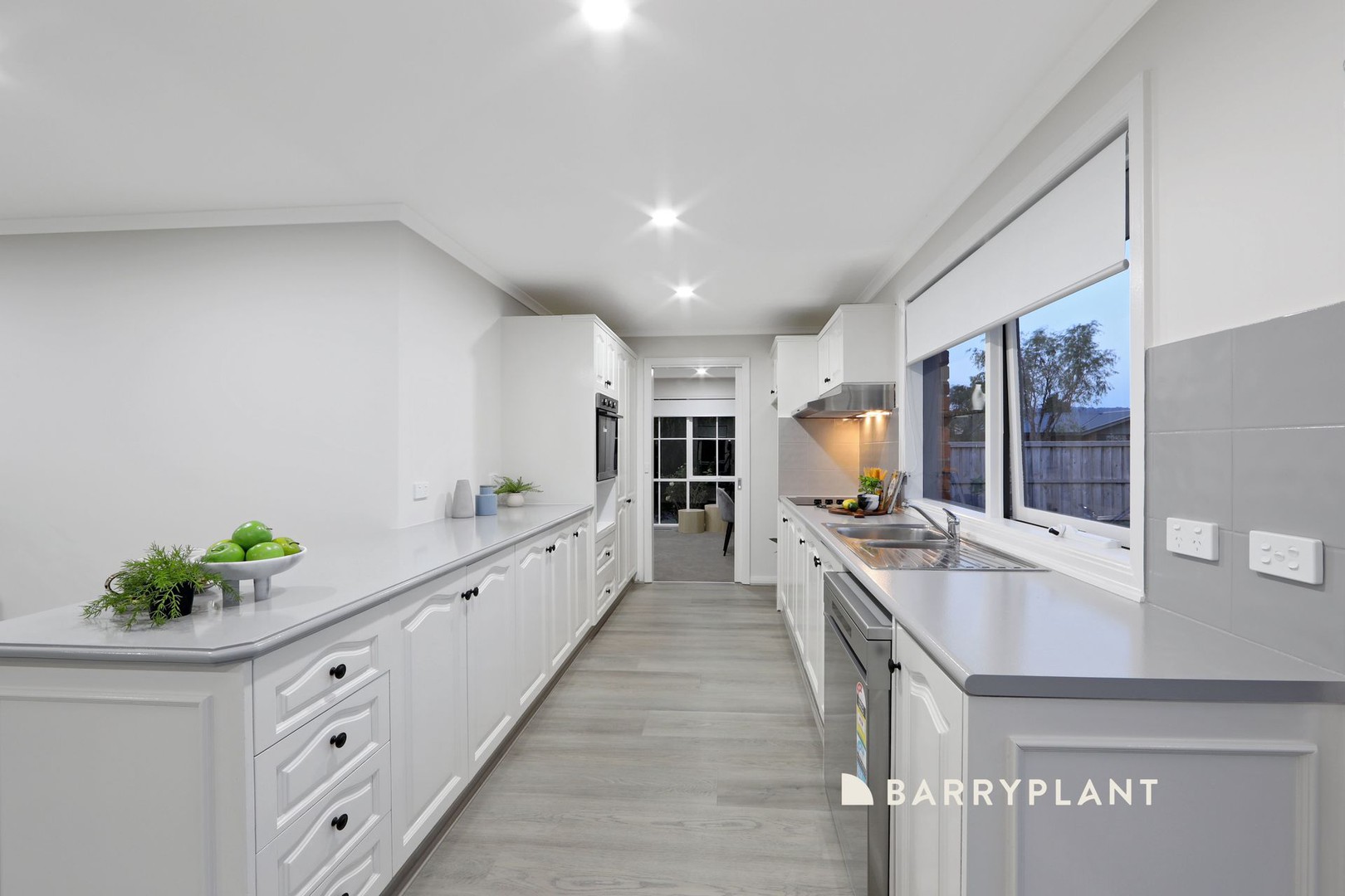 122 Dandelion Drive, Rowville, VIC 3178, Rowville - Thumbnail 8