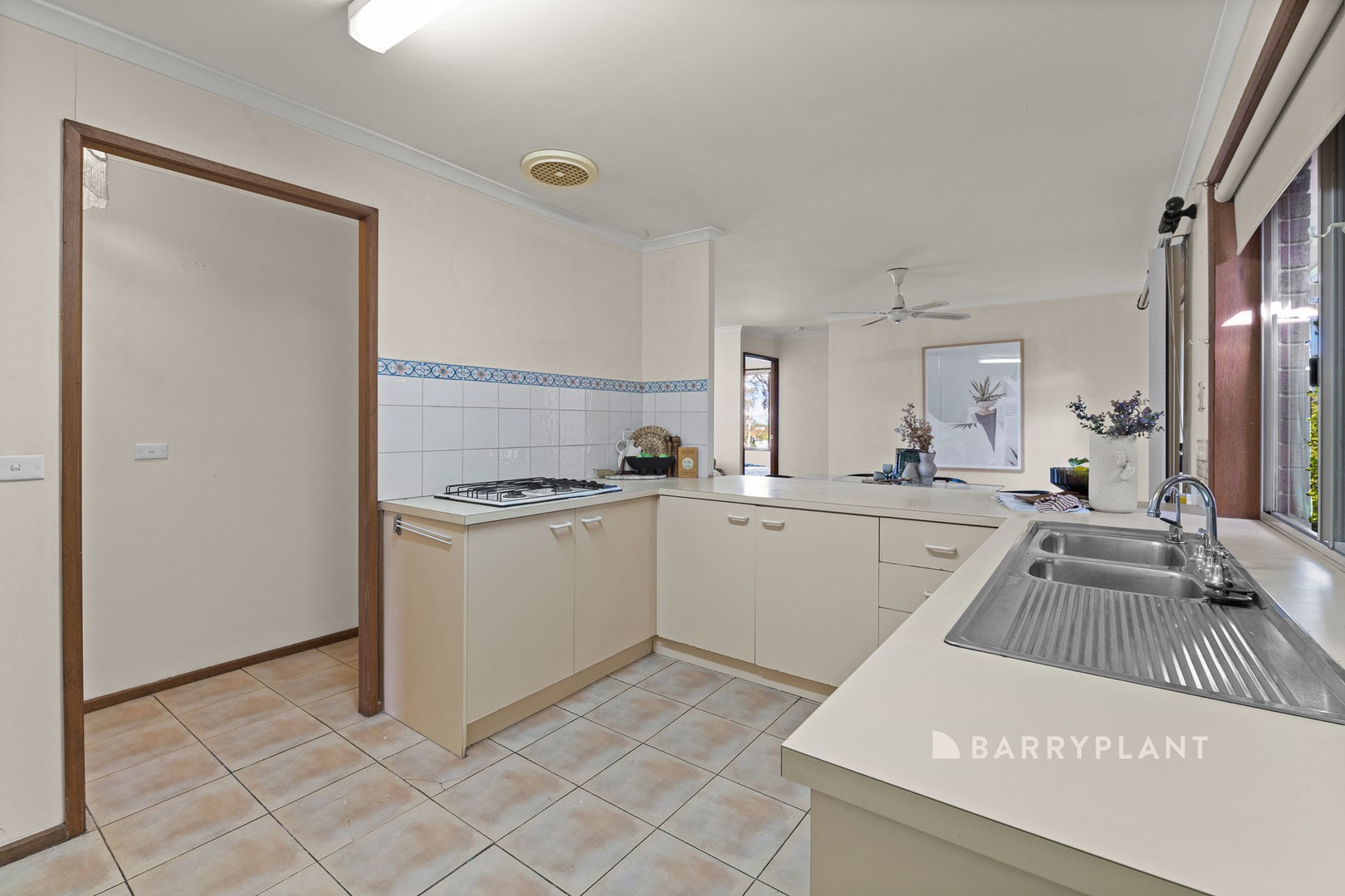 122 Duncan Drive, Pakenham, VIC 3810, Pakenham - Thumbnail 6