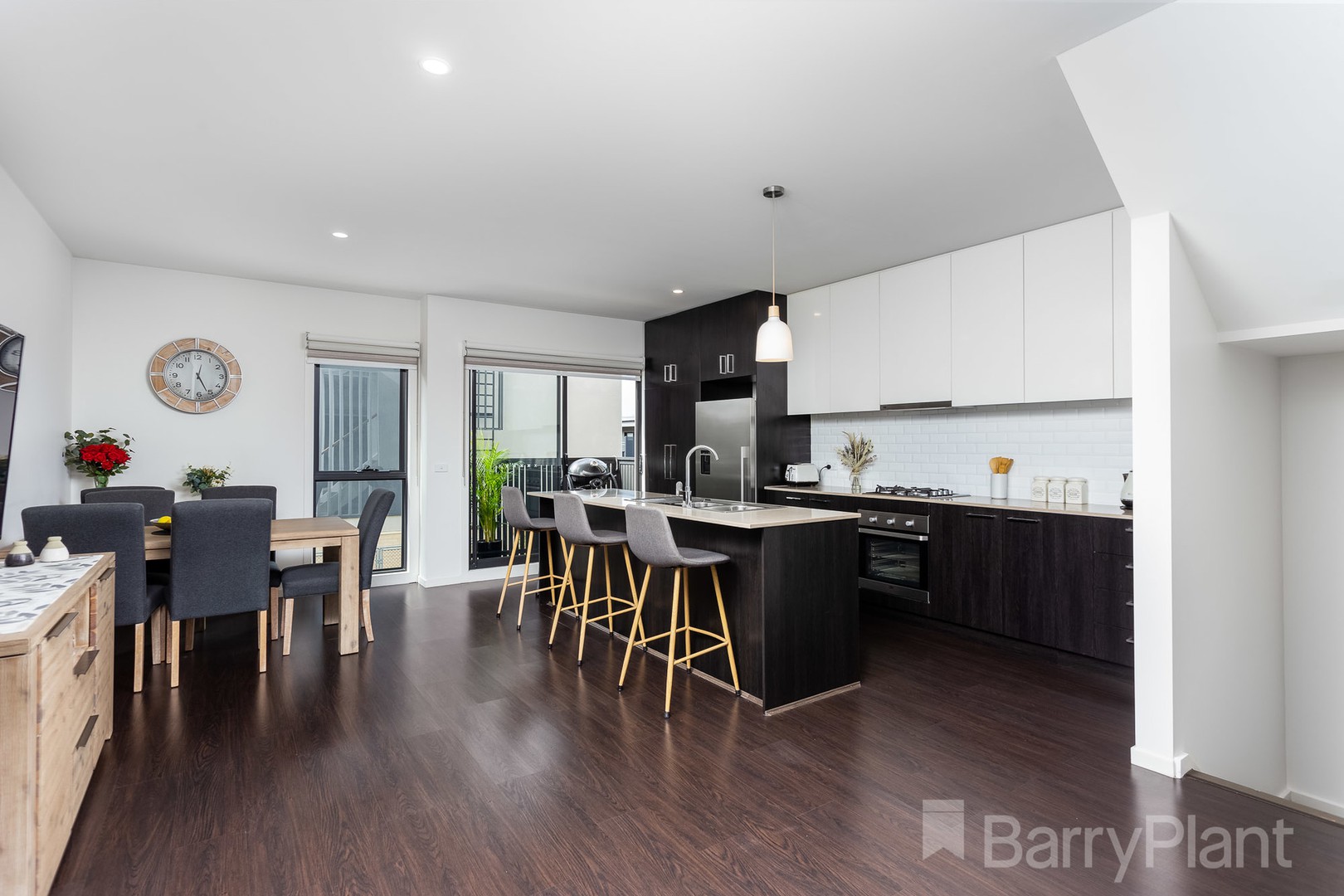 122 Malibu Boulevard, Point Cook, VIC 3030, Point Cook - Thumbnail 5