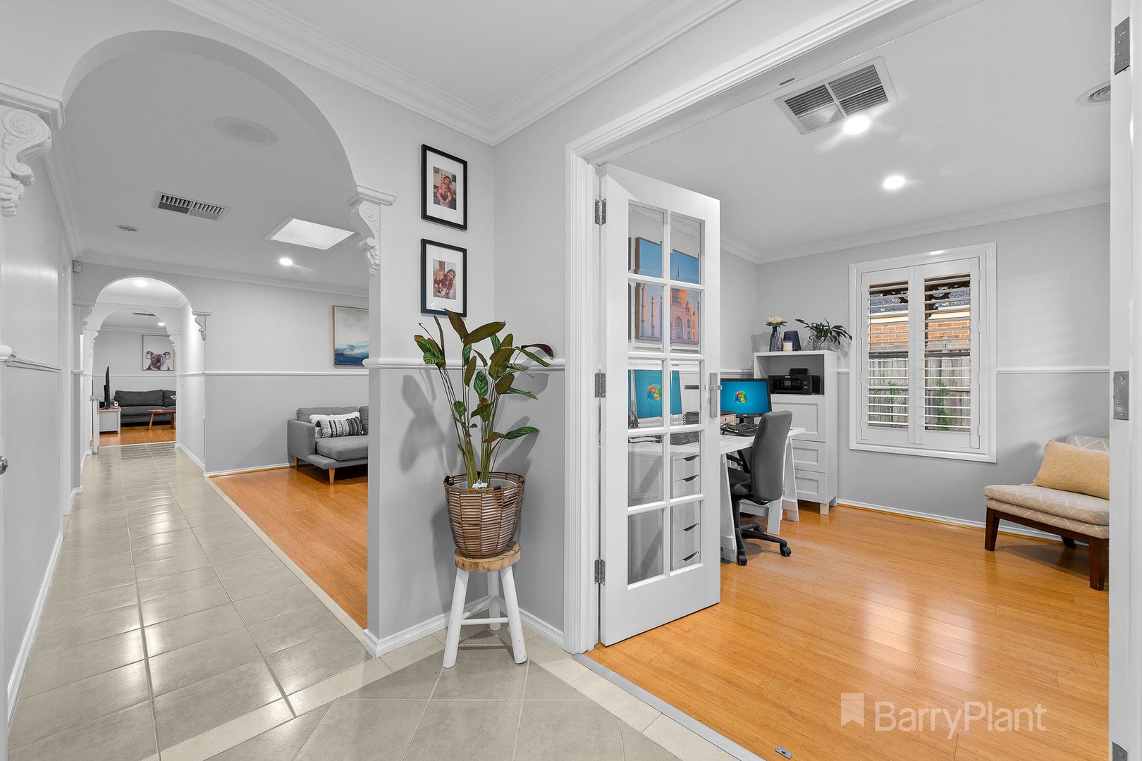 122 Moondarra Drive, Berwick, VIC 3806, Lower Plenty - Thumbnail 3