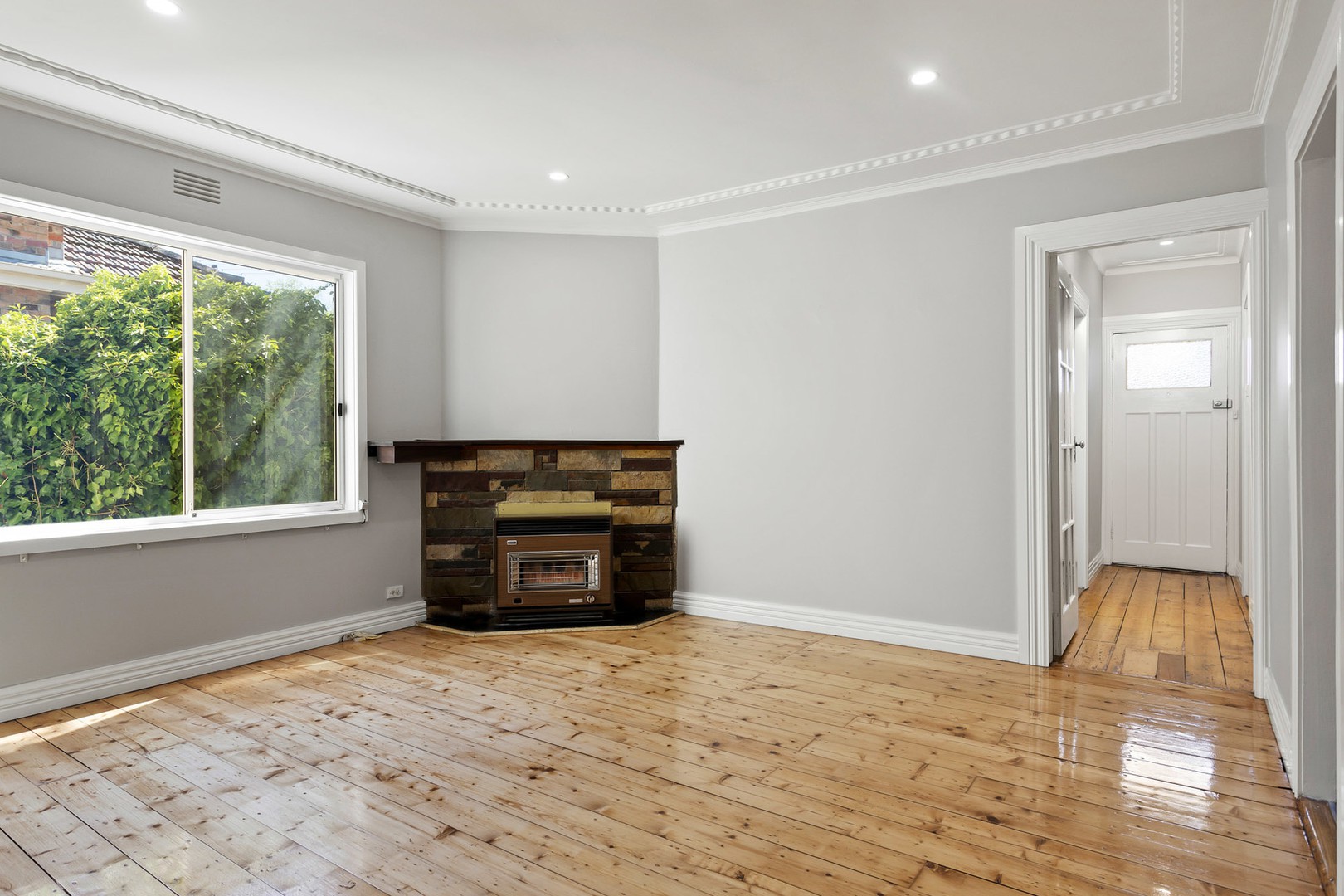 123 Clyde Street, Soldiers Hill, VIC 3350, Soldiers Hill - Thumbnail 2