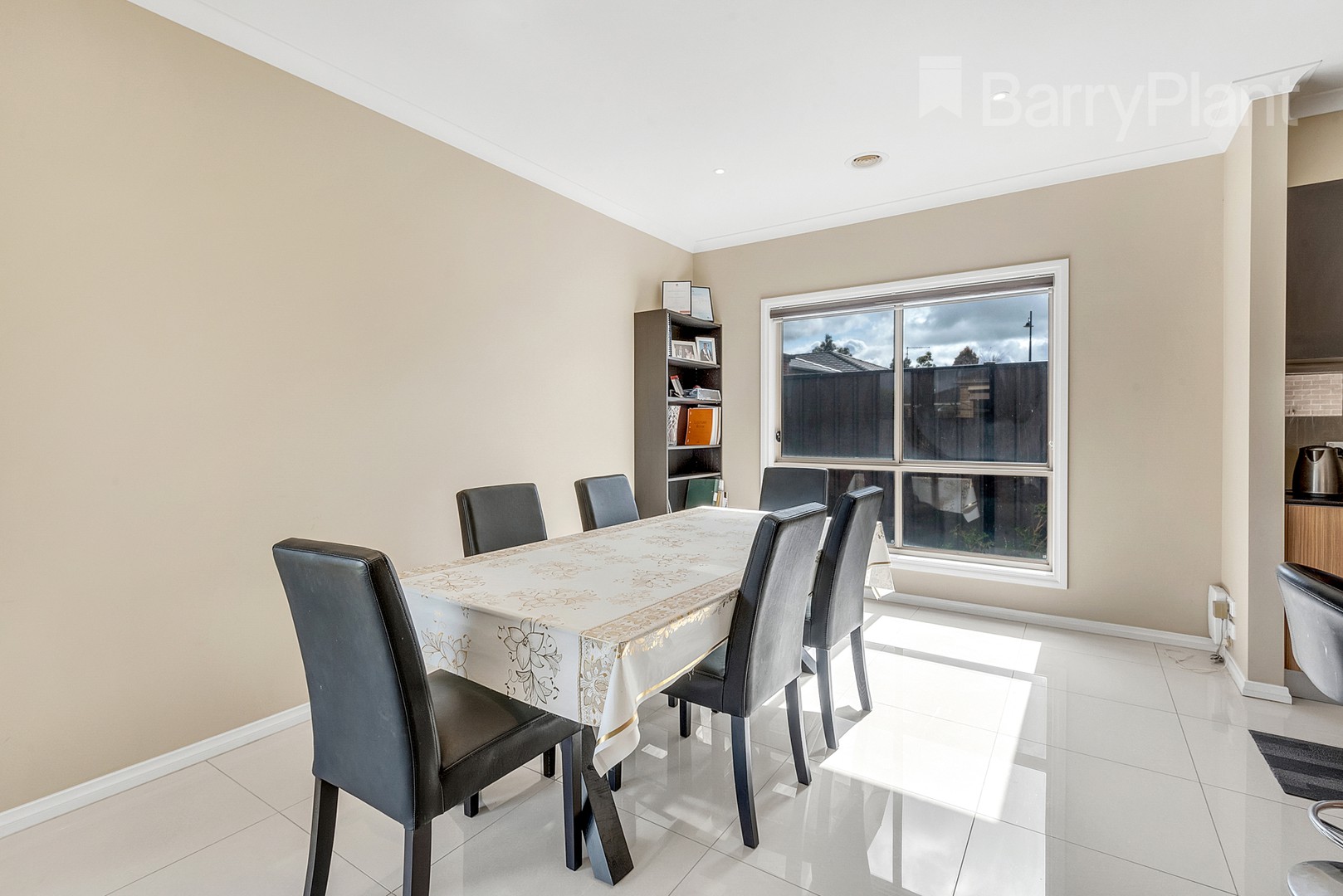 123 Newbury Boulevard, Craigieburn, VIC 3064, Craigieburn - Thumbnail 5