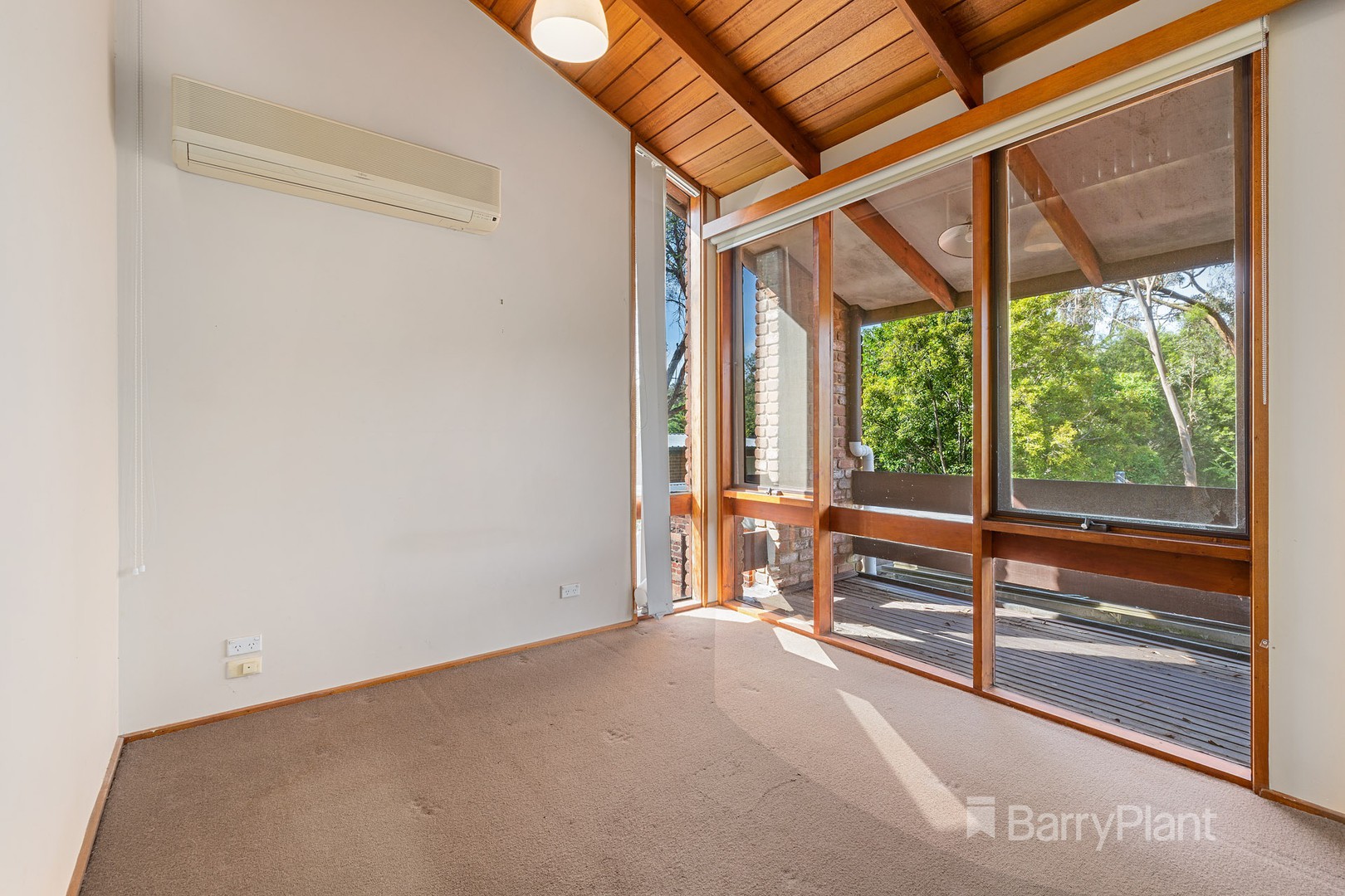 123 Thompson  Crescent, Research, VIC 3095, Research - Thumbnail 6