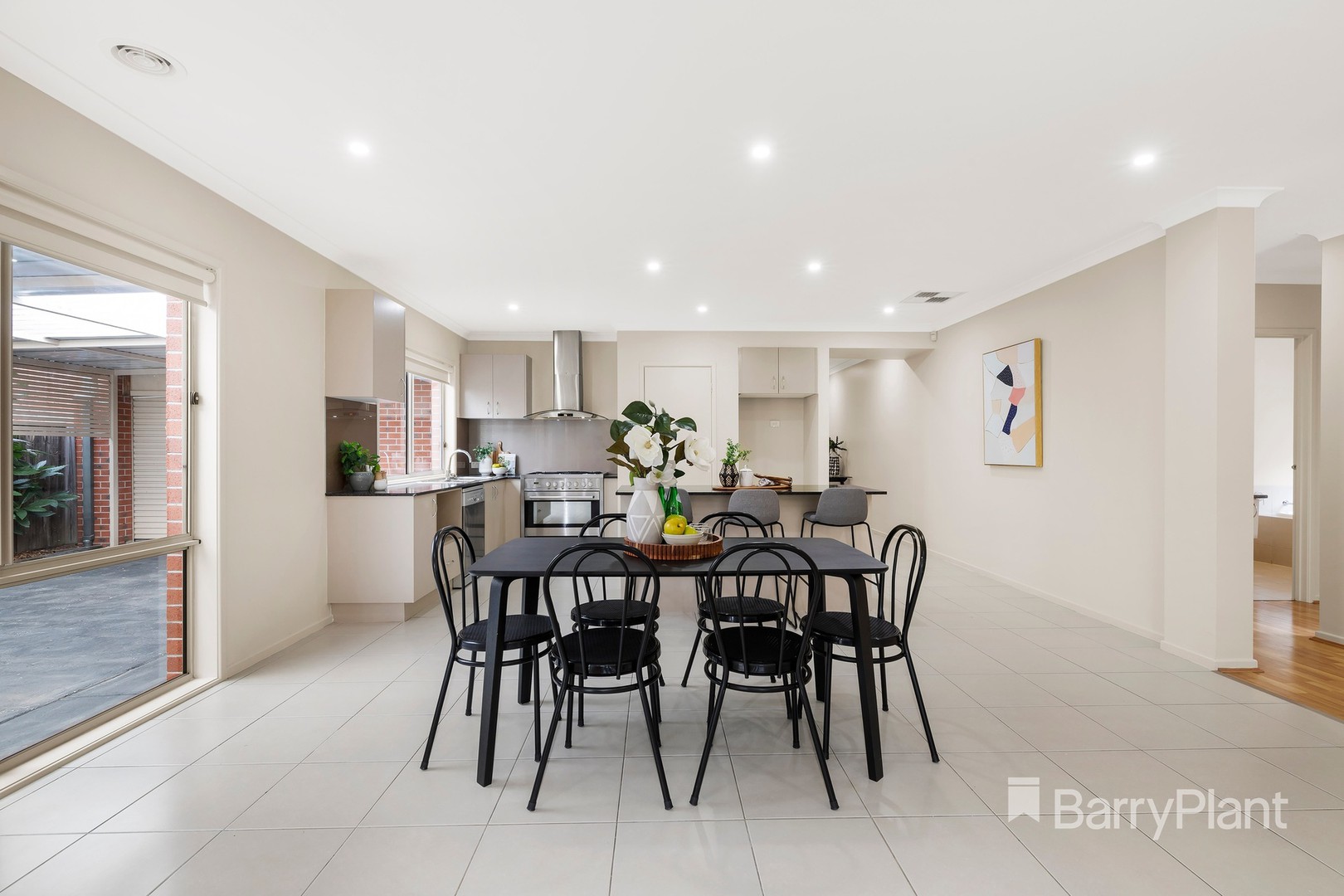 123 Vincent Drive, South Morang, VIC 3752, South Morang - Thumbnail 4