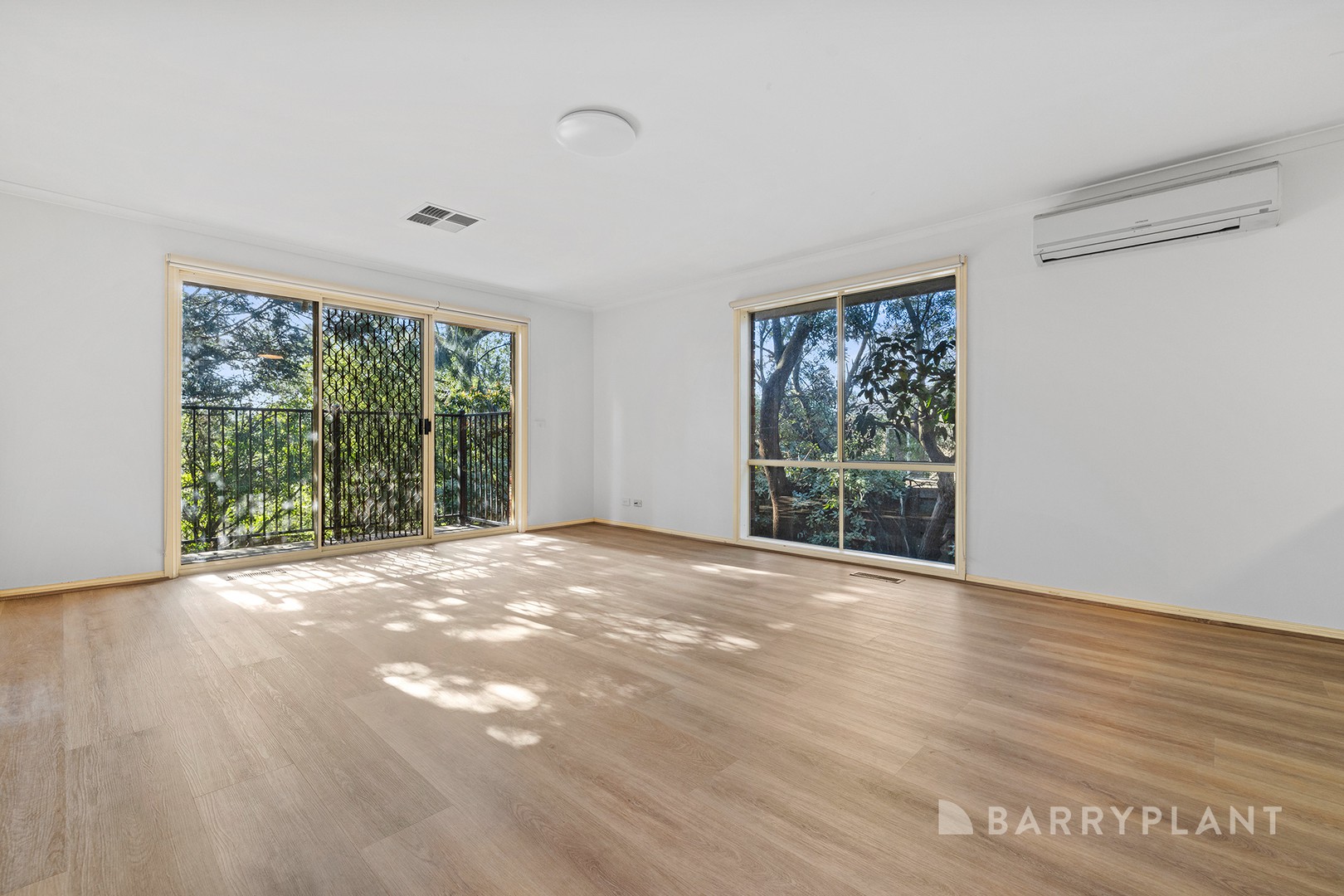 124 Earlsfield Drive, Berwick, VIC 3806 - Thumbnail 2 - 15/06/2026