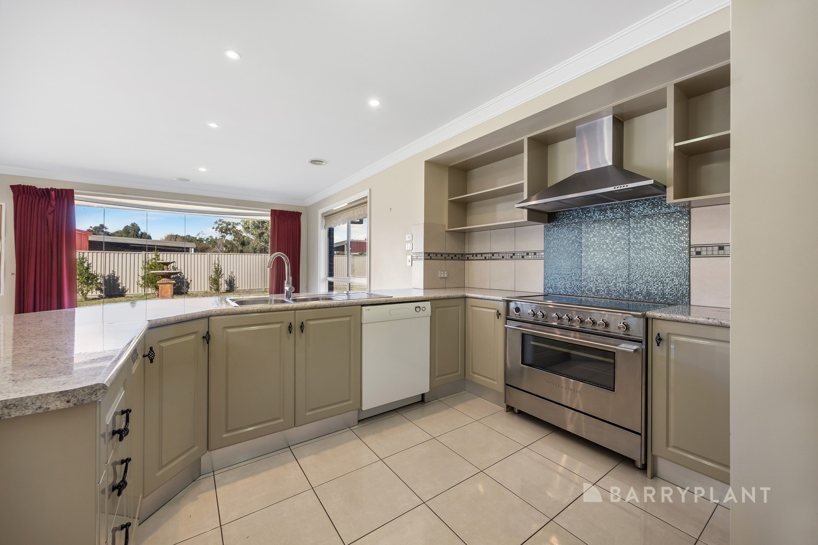 124 Ibis Gardens Ct, Cardigan, VIC 3352, Cardigan - Thumbnail 4
