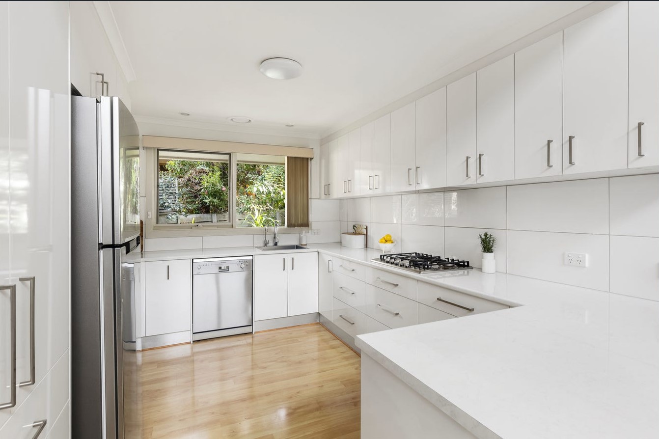 124 Landscape Drive, Doncaster East, VIC 3109, Doncaster East - Thumbnail 3