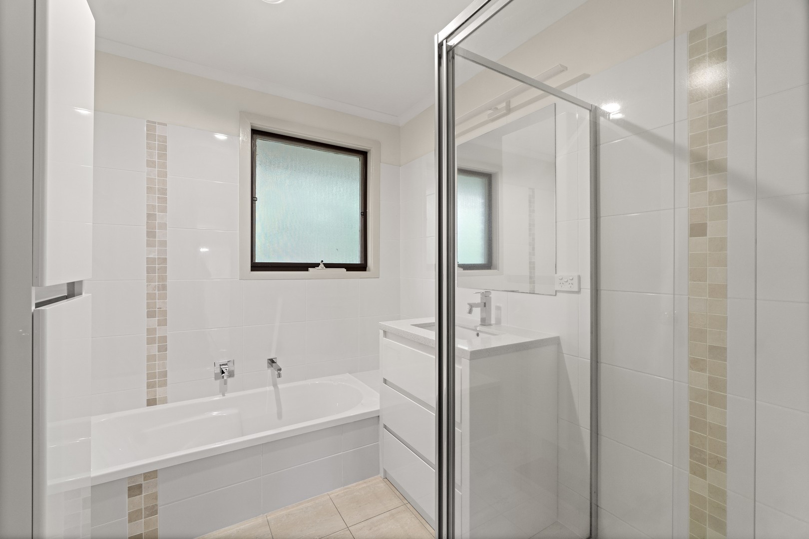 124 Landscape Drive, Doncaster East, VIC 3109, Doncaster East - Thumbnail 5