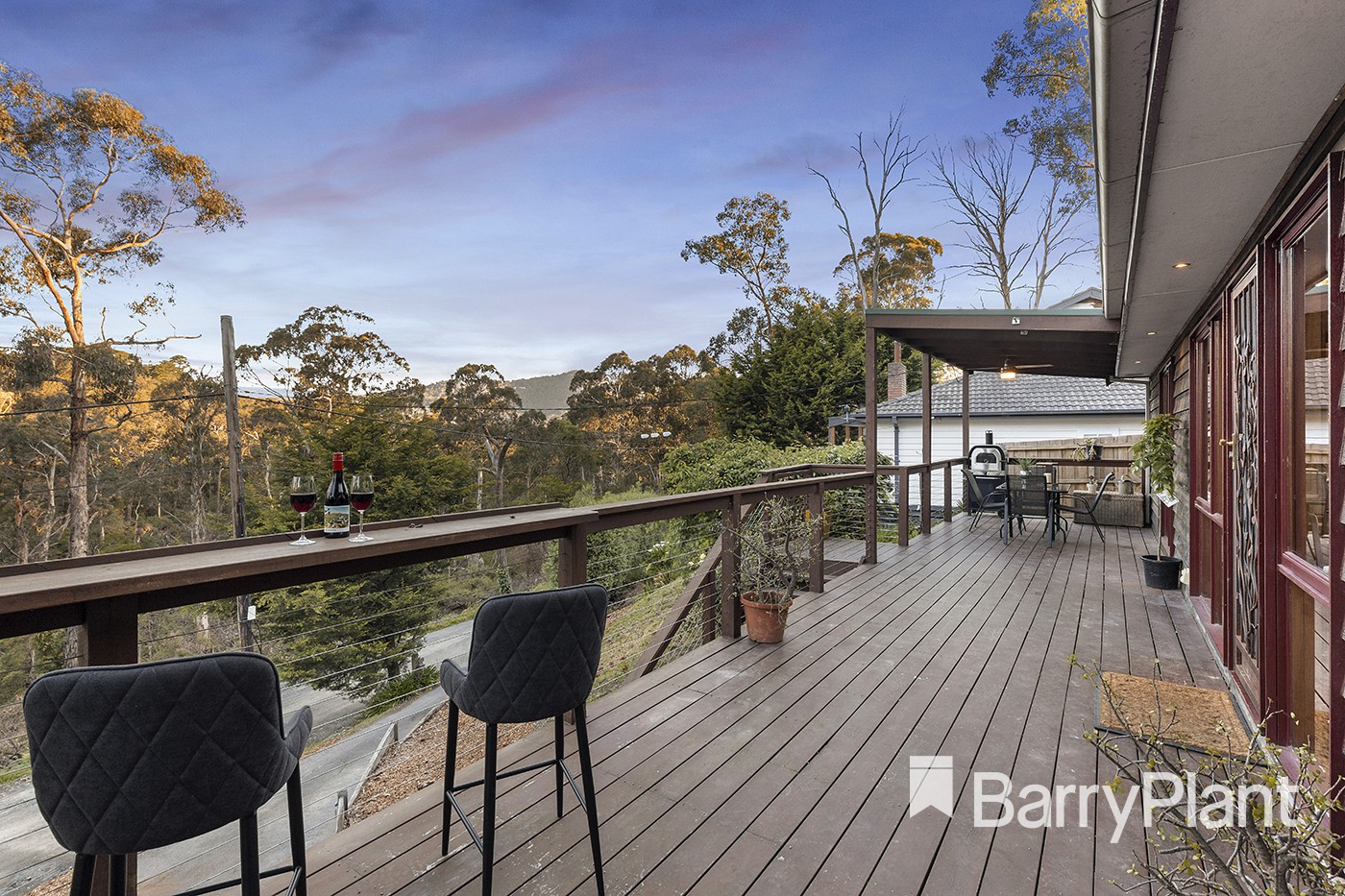 124 Quinn CrescentMount Evelyn, VIC 3796, Mount Evelyn - Thumbnail 2