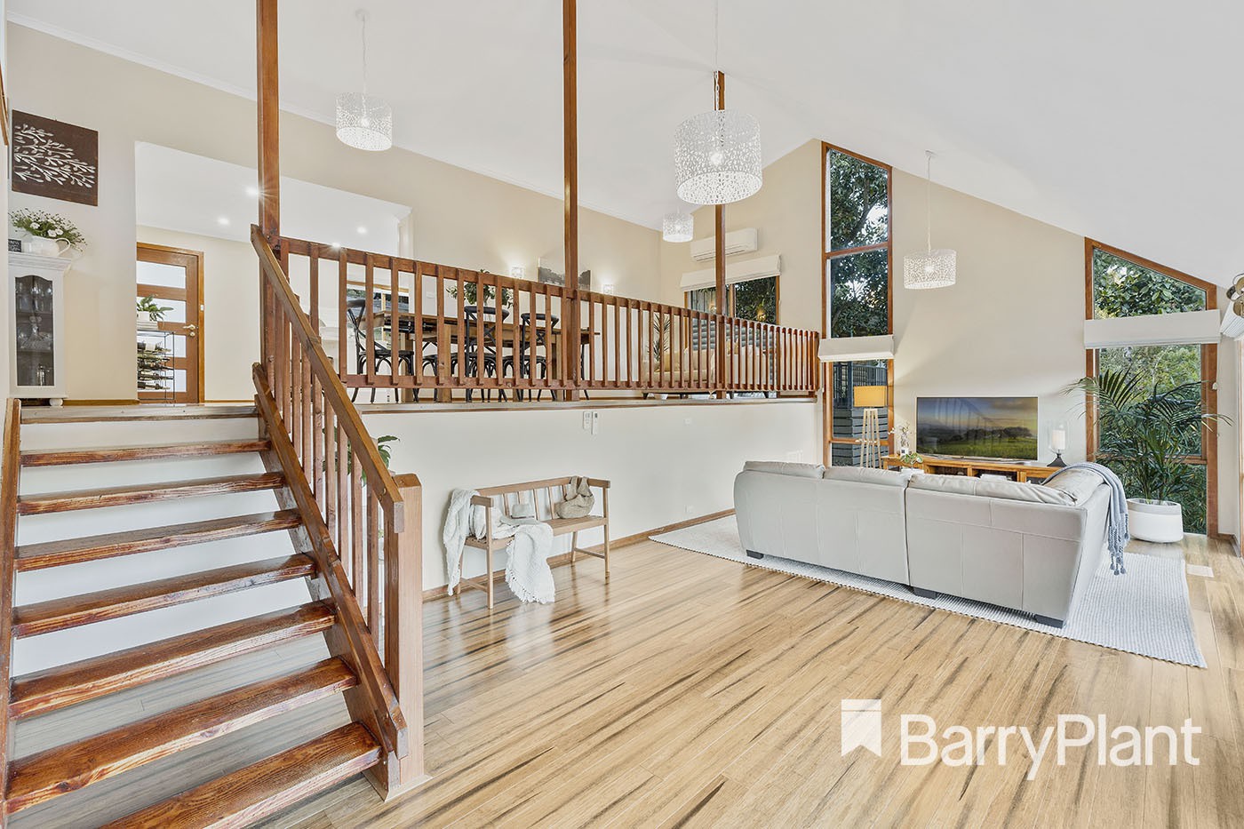 124 Quinn CrescentMount Evelyn, VIC 3796, Mount Evelyn - Thumbnail 6