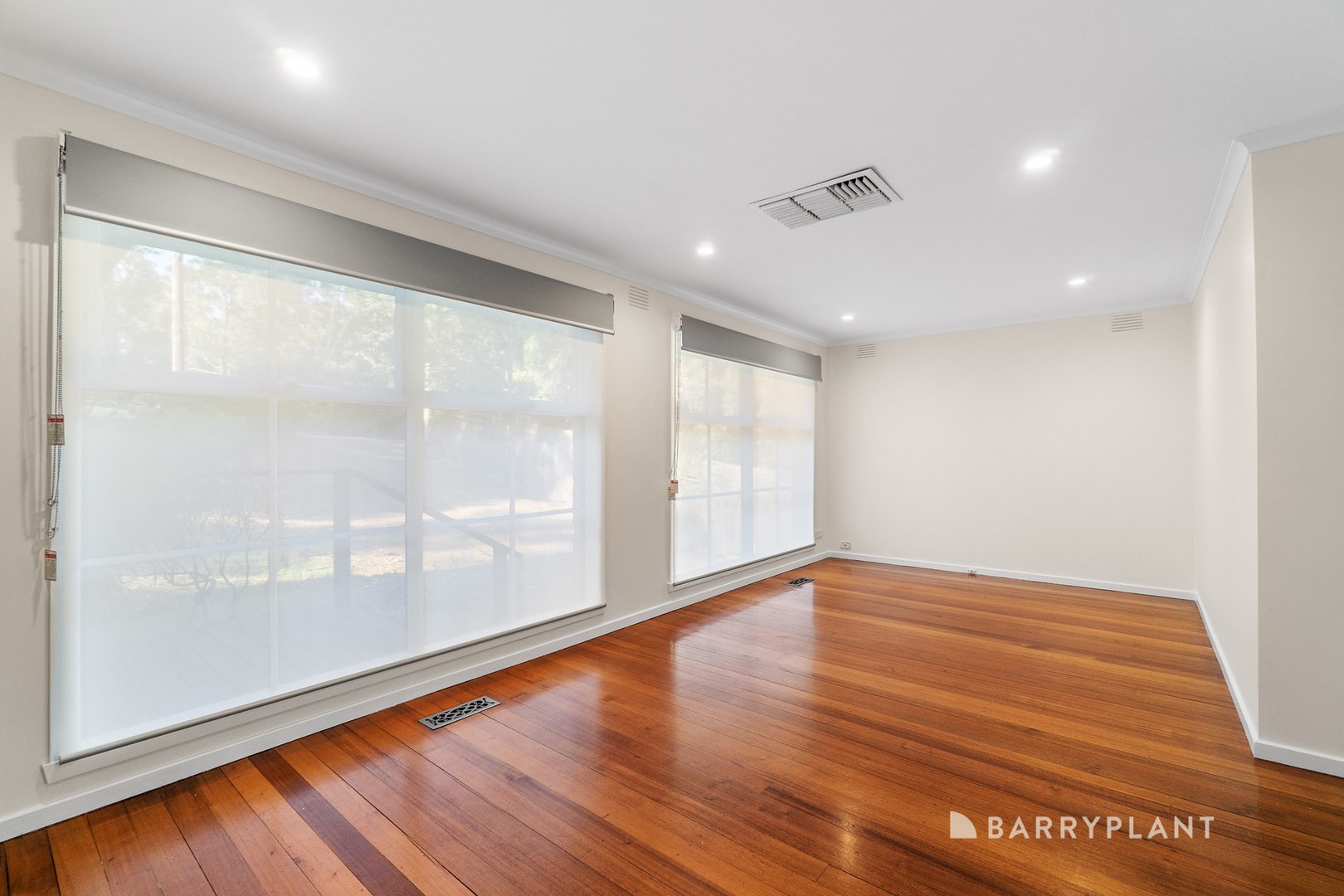 124 St Helena Road, Briar Hill, VIC 3088, Briar Hill - Thumbnail 2