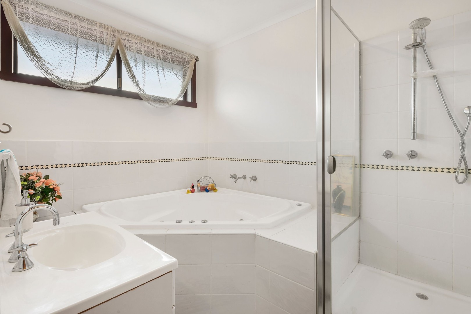 124 Thompsons Road, Bulleen, VIC 3105, Bulleen - Thumbnail 7