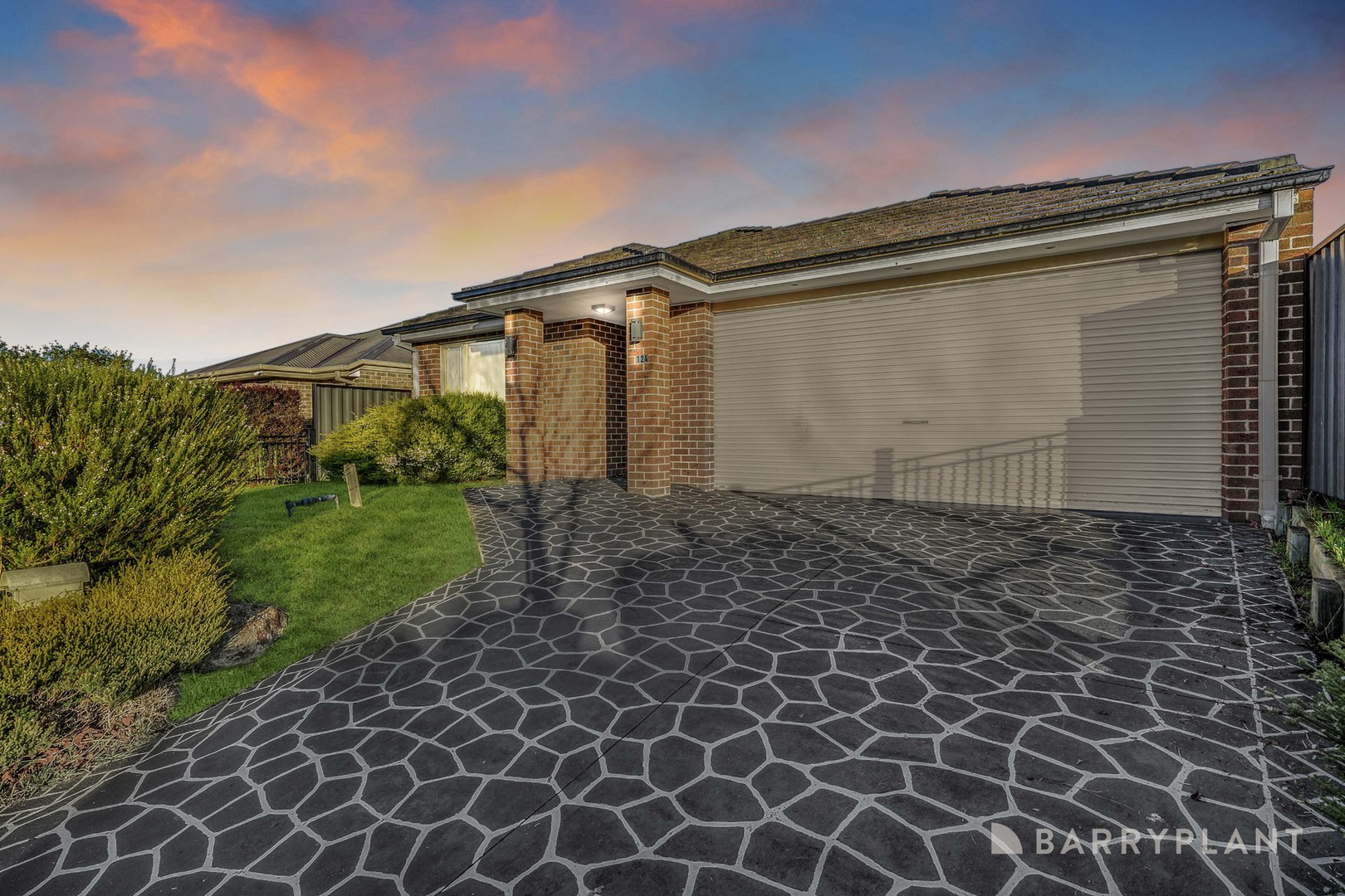 124 Windermere Boulevard, Pakenham, VIC 3810, Pakenham - Thumbnail 2