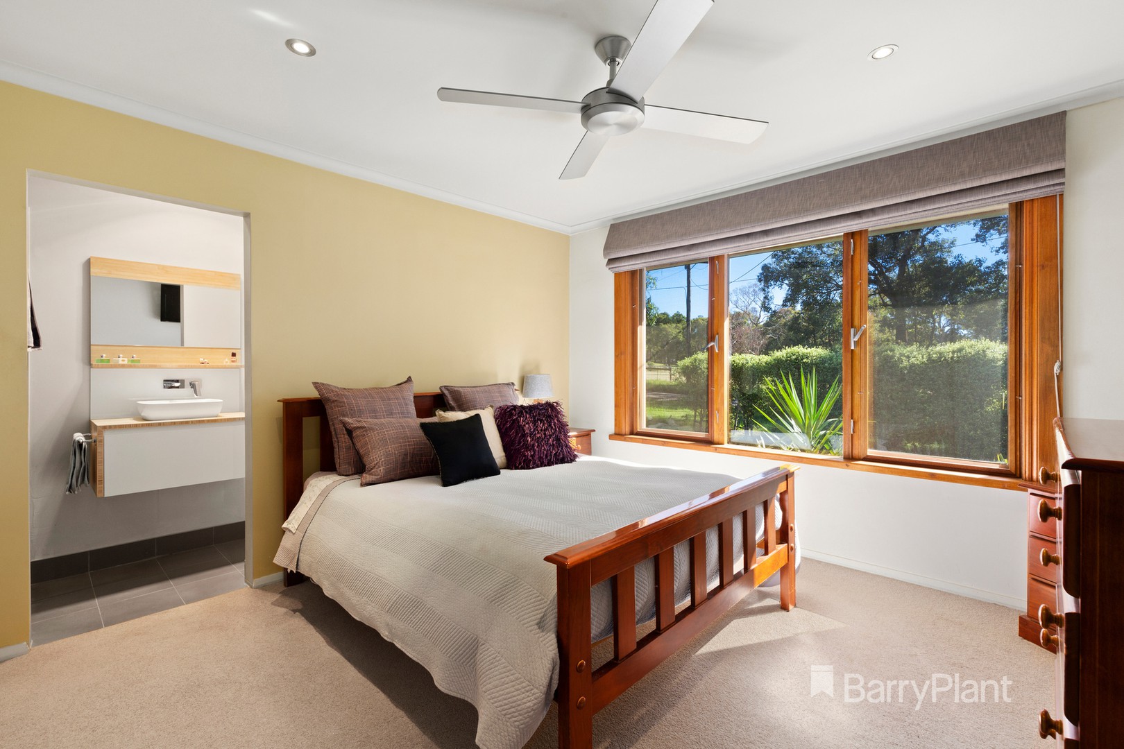 125 Astons RoadYarrambat, VIC 3091, Yarrambat - Thumbnail 7