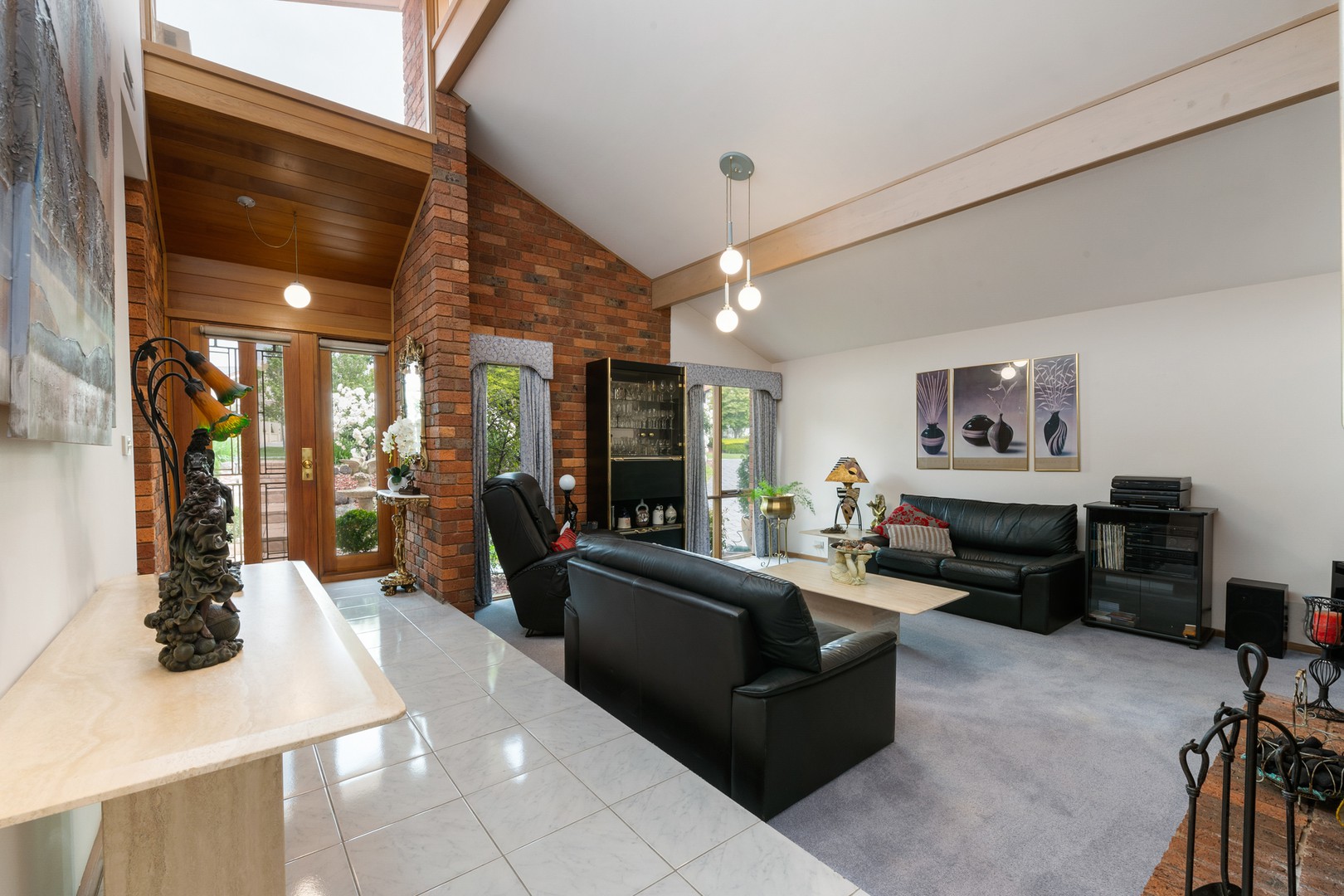 125 Burrowye Crescent, Keilor, VIC 3036, Keilor - Thumbnail 2
